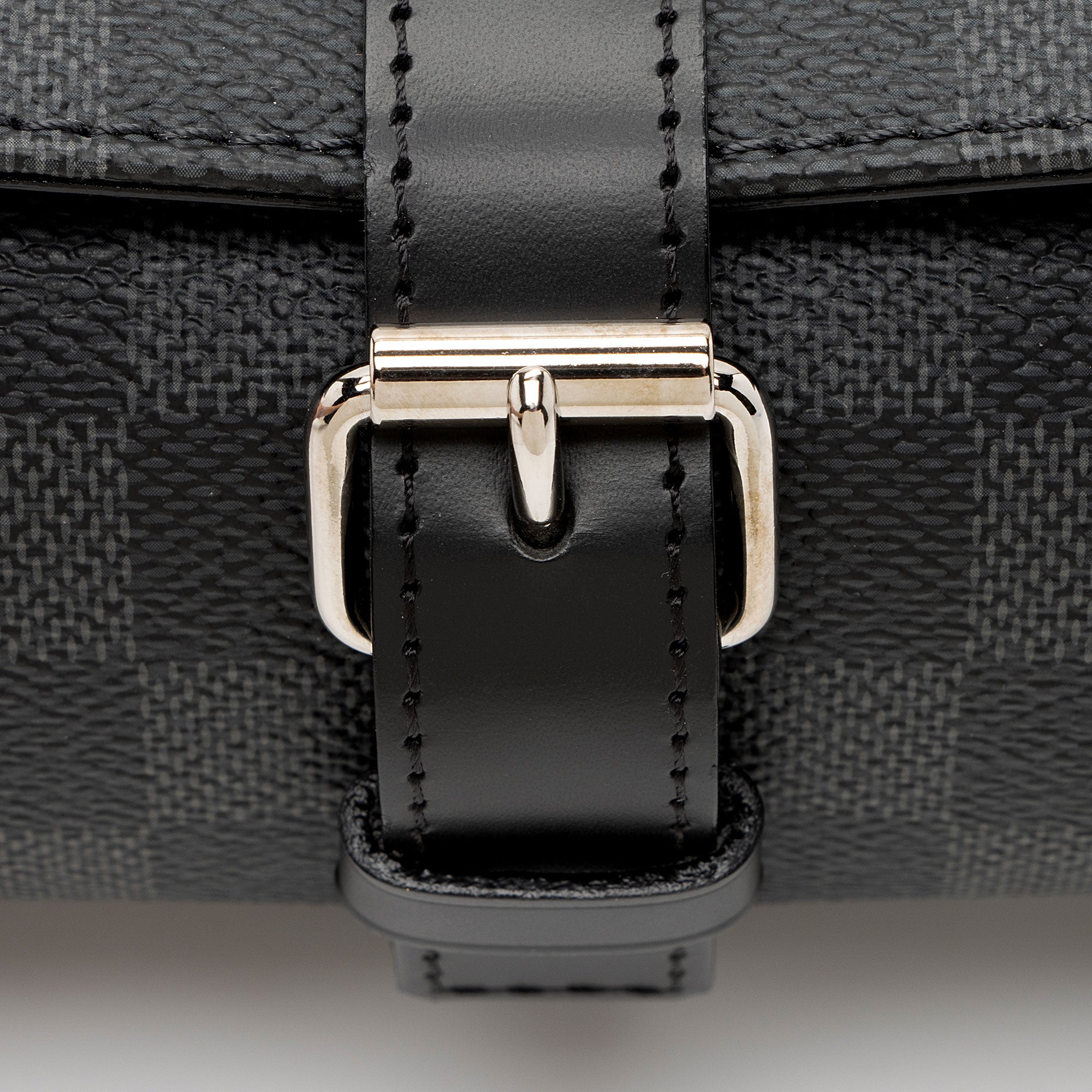 Louis Vuitton Damier Graphite 3 Watch Travel Case (SHF-9Dcky9)