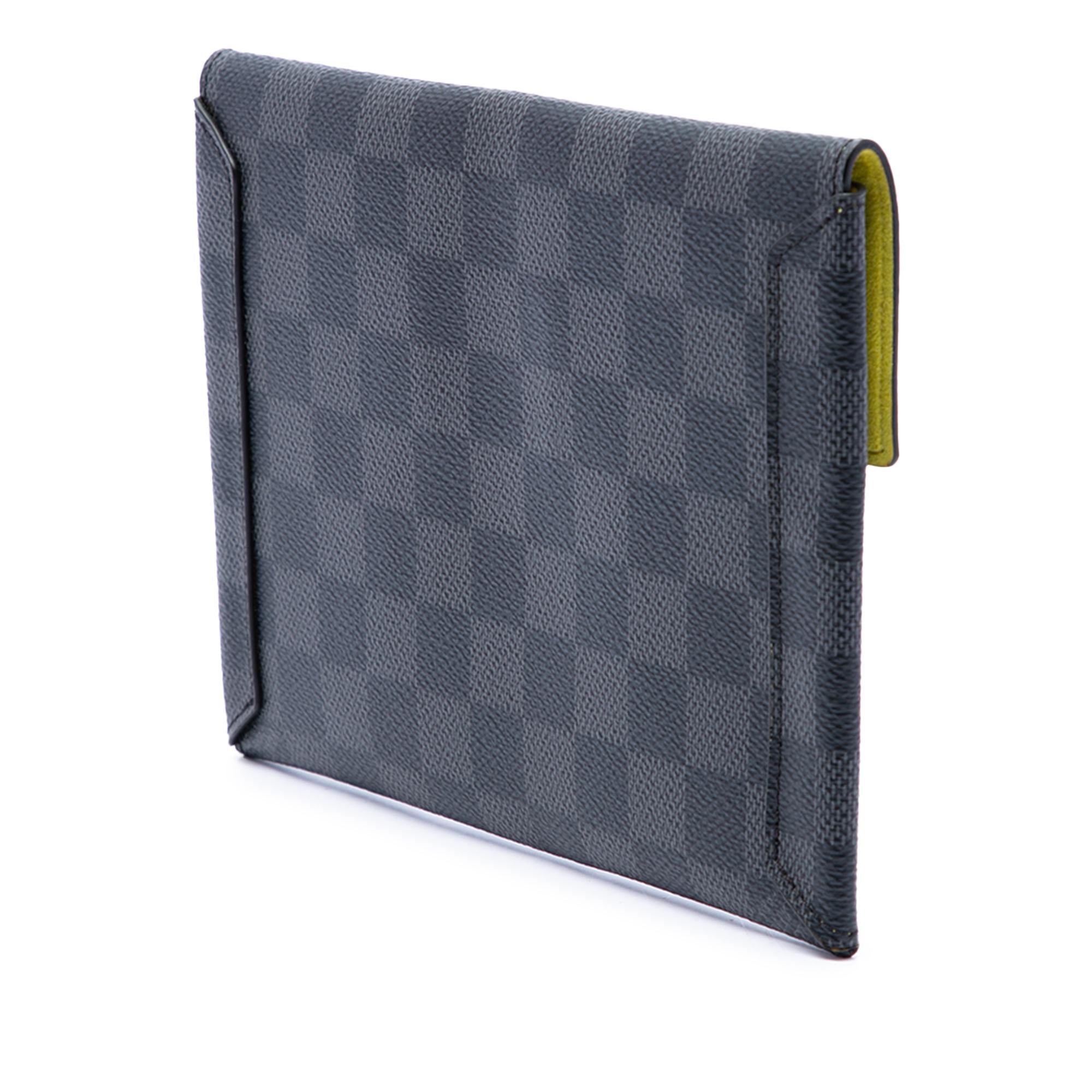 Louis Vuitton Damier Graphite Alpha Pochette MM
