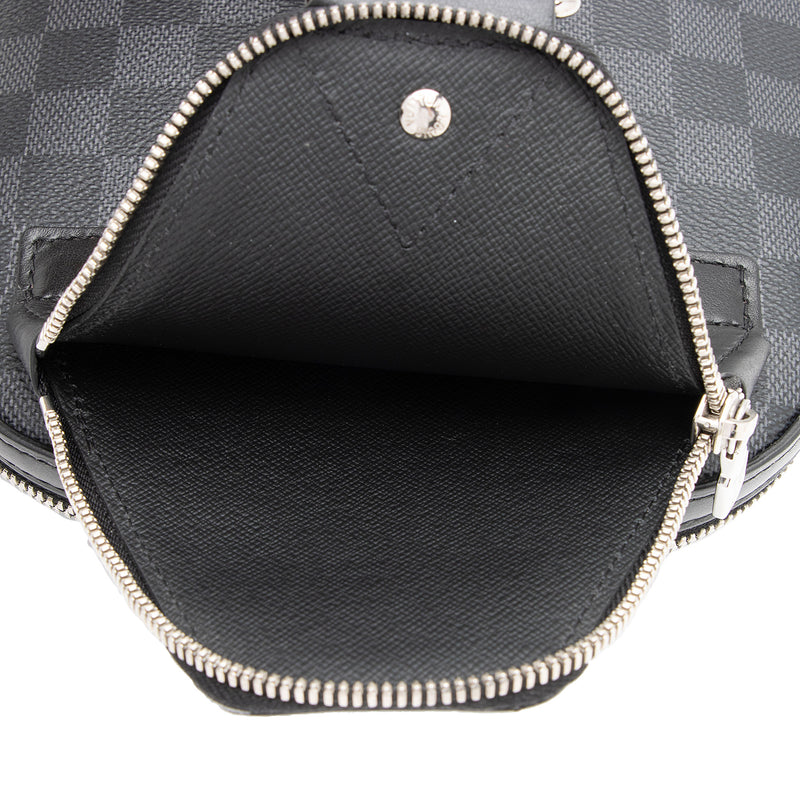 Louis Vuitton Damier Graphite Avenue Sling NM Bag (SHF-mLOnCW) – LuxeDH