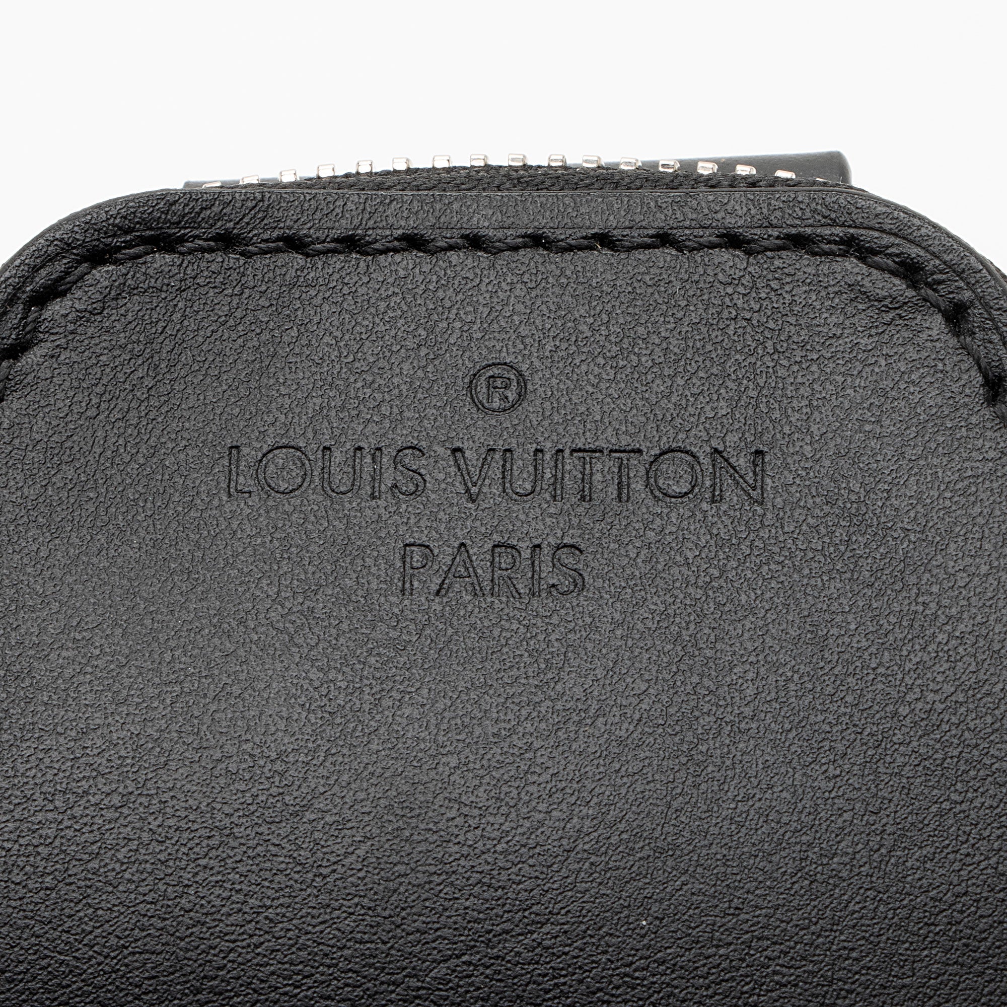 Louis Vuitton Damier Graphite Avenue Sling NM Bag (SHF-W6BKFK)