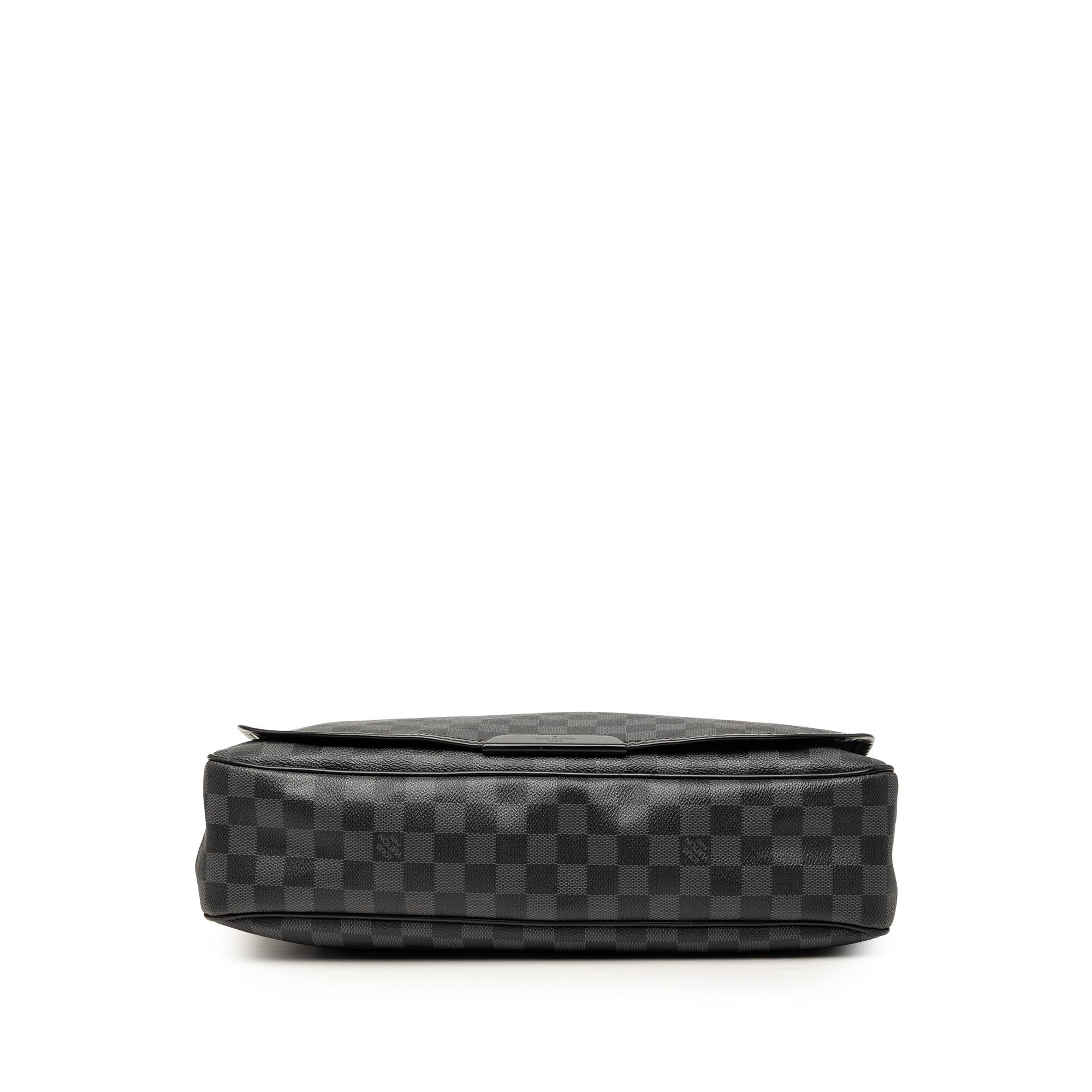 Louis Vuitton Damier Graphite Daniel GM