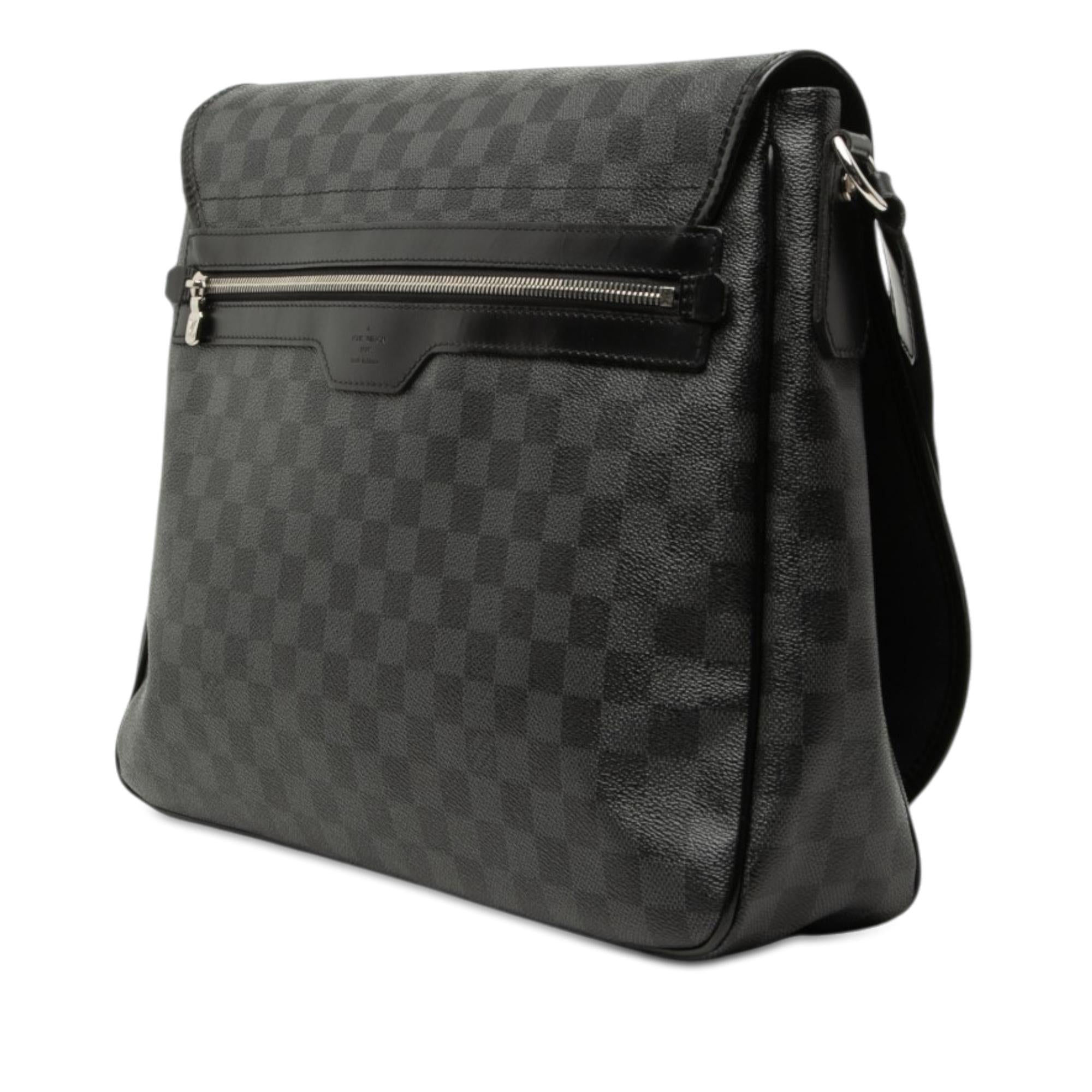 Louis Vuitton Damier Graphite Daniel GM