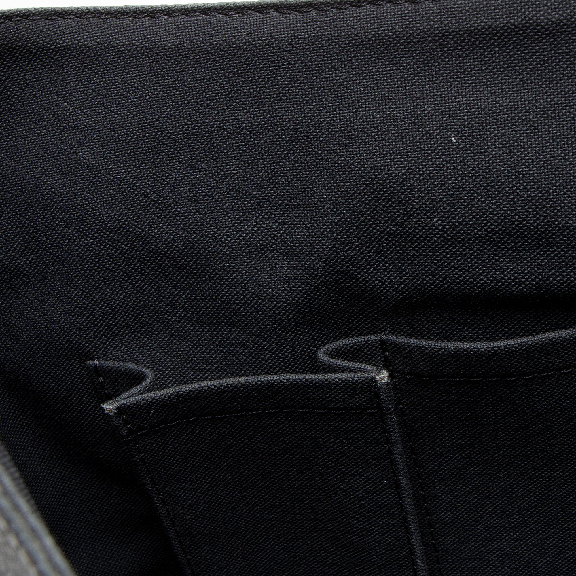 Louis Vuitton Damier Graphite Daniel MM Messenger