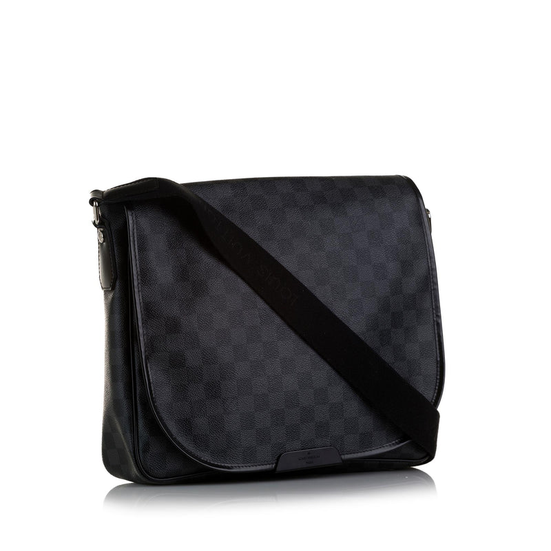 Louis Vuitton Daniel MM Damier Graphite Crossbody Messenger