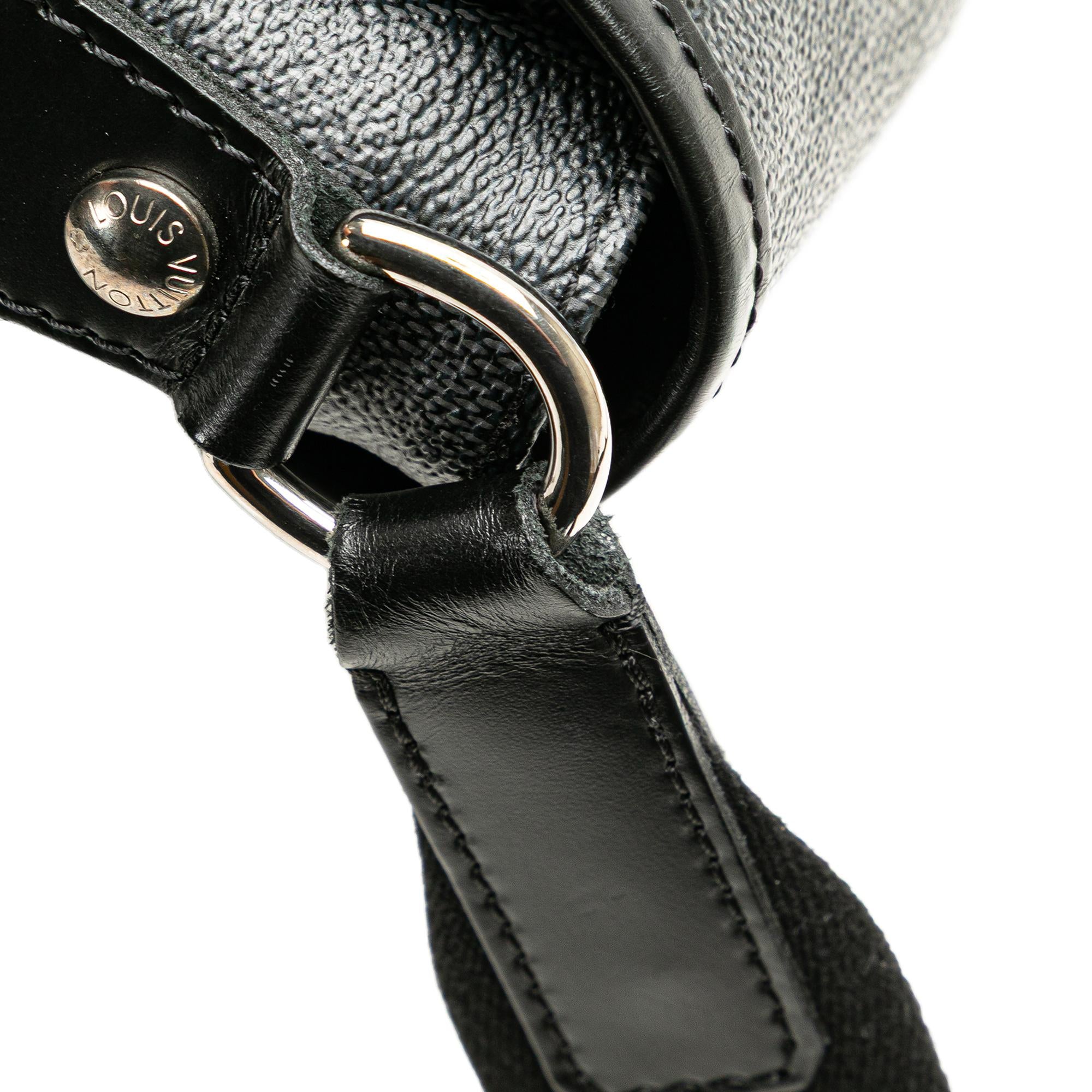Louis Vuitton Damier Graphite Daniel MM