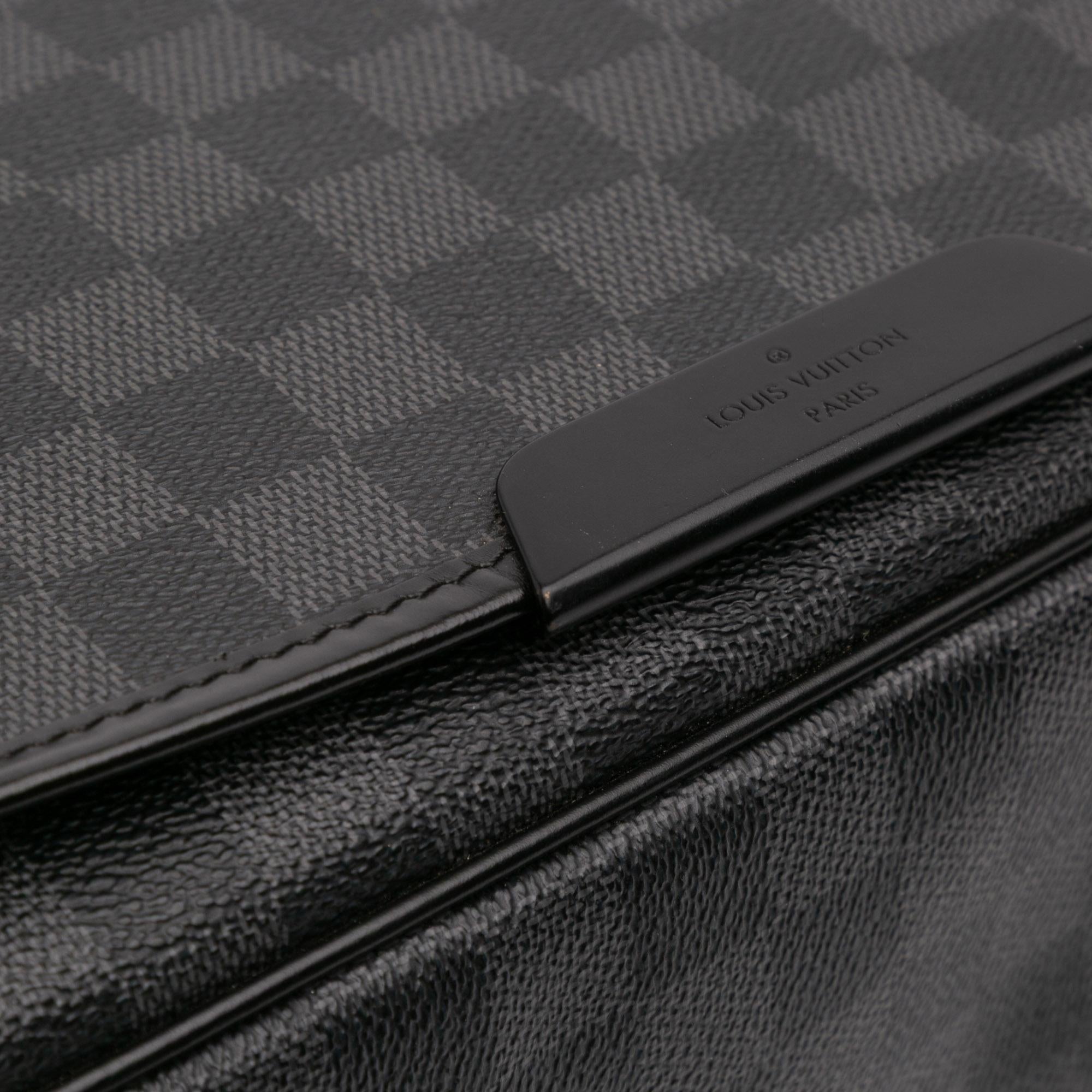 Louis Vuitton Damier Graphite Daniel MM