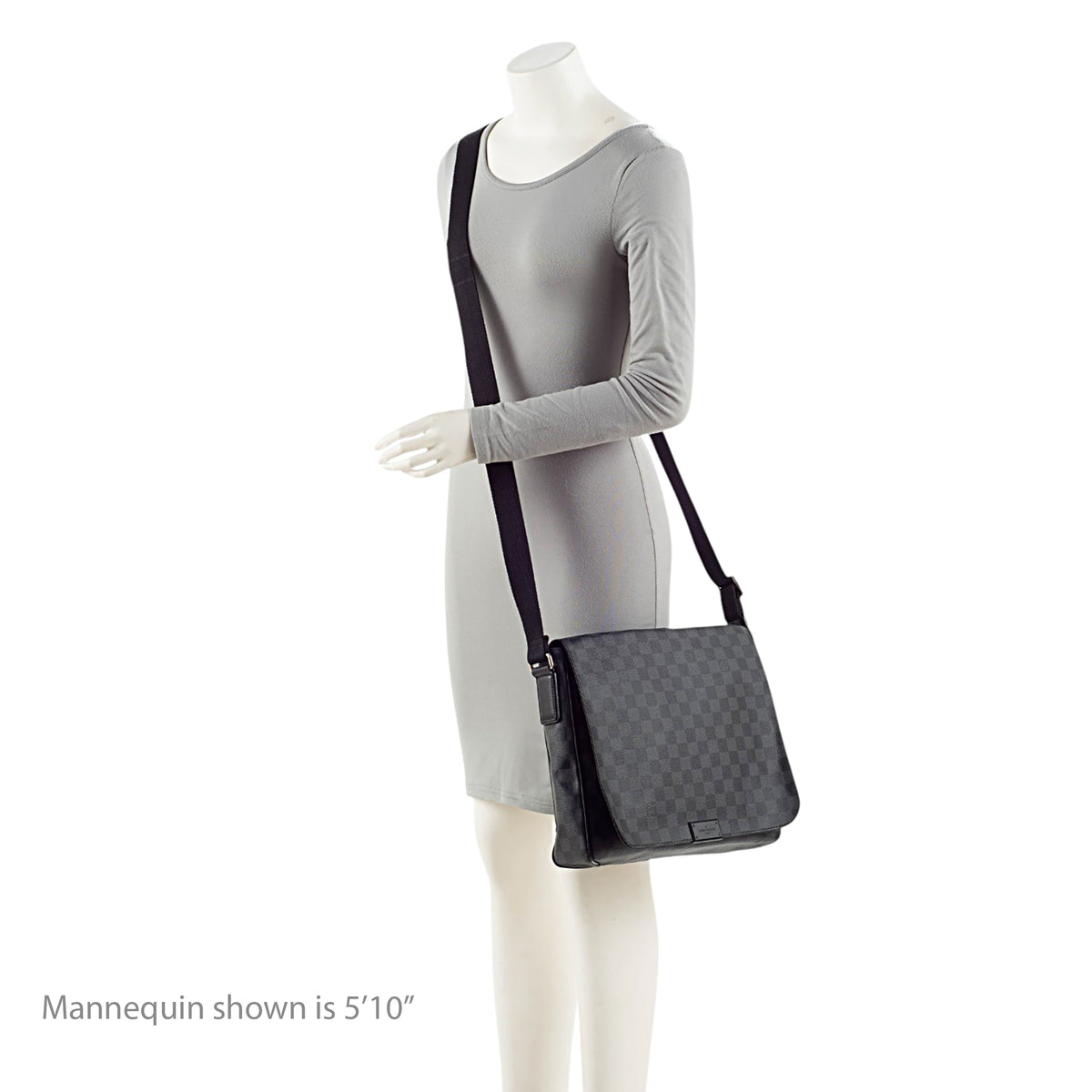 Louis Vuitton Damier Graphite District MM Messenger