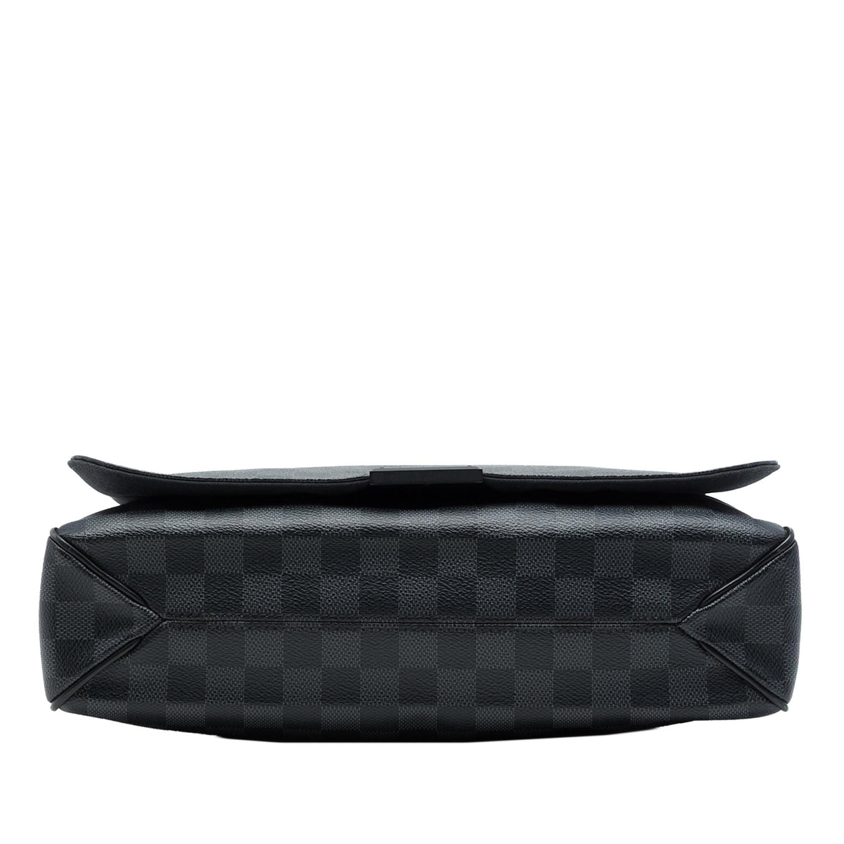 Louis Vuitton Damier Graphite District MM