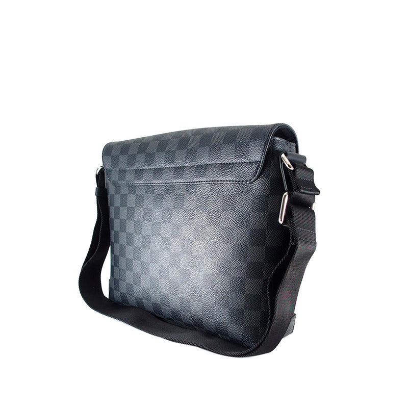 Louis Vuitton Damier Graphite District GM Messenger Bag 