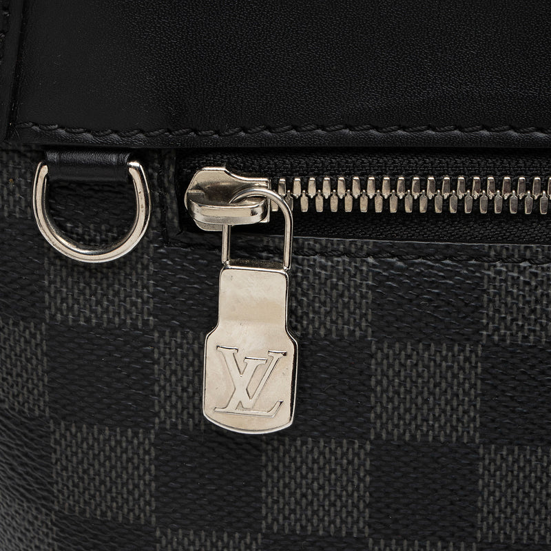 Louis Vuitton Damier Graphite Mick PM NM Messenger Bag (SHF-bwVdAg)