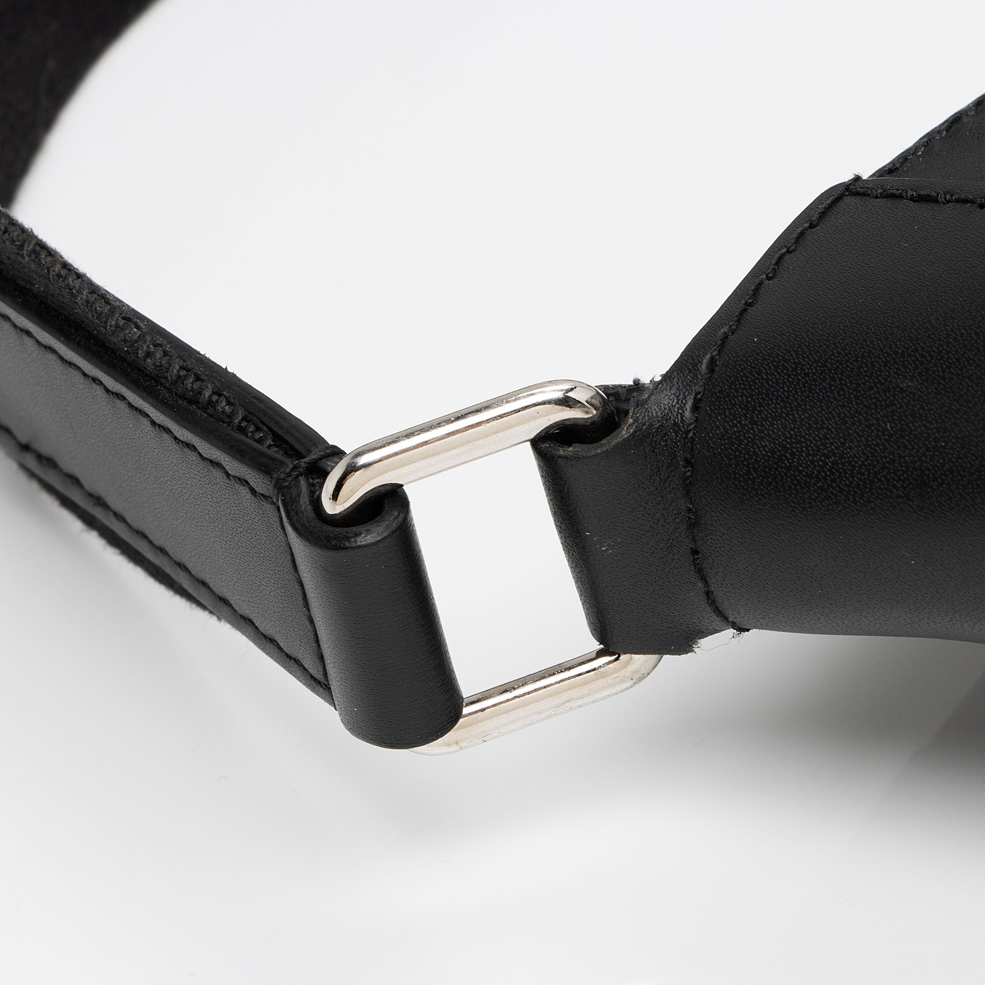 Louis Vuitton Damier Graphite Mick PM NM Messenger Bag (SHF-bwVdAg)