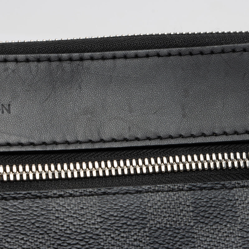 Louis Vuitton Damier Graphite Mick PM NM Messenger Bag (SHF-bwVdAg)