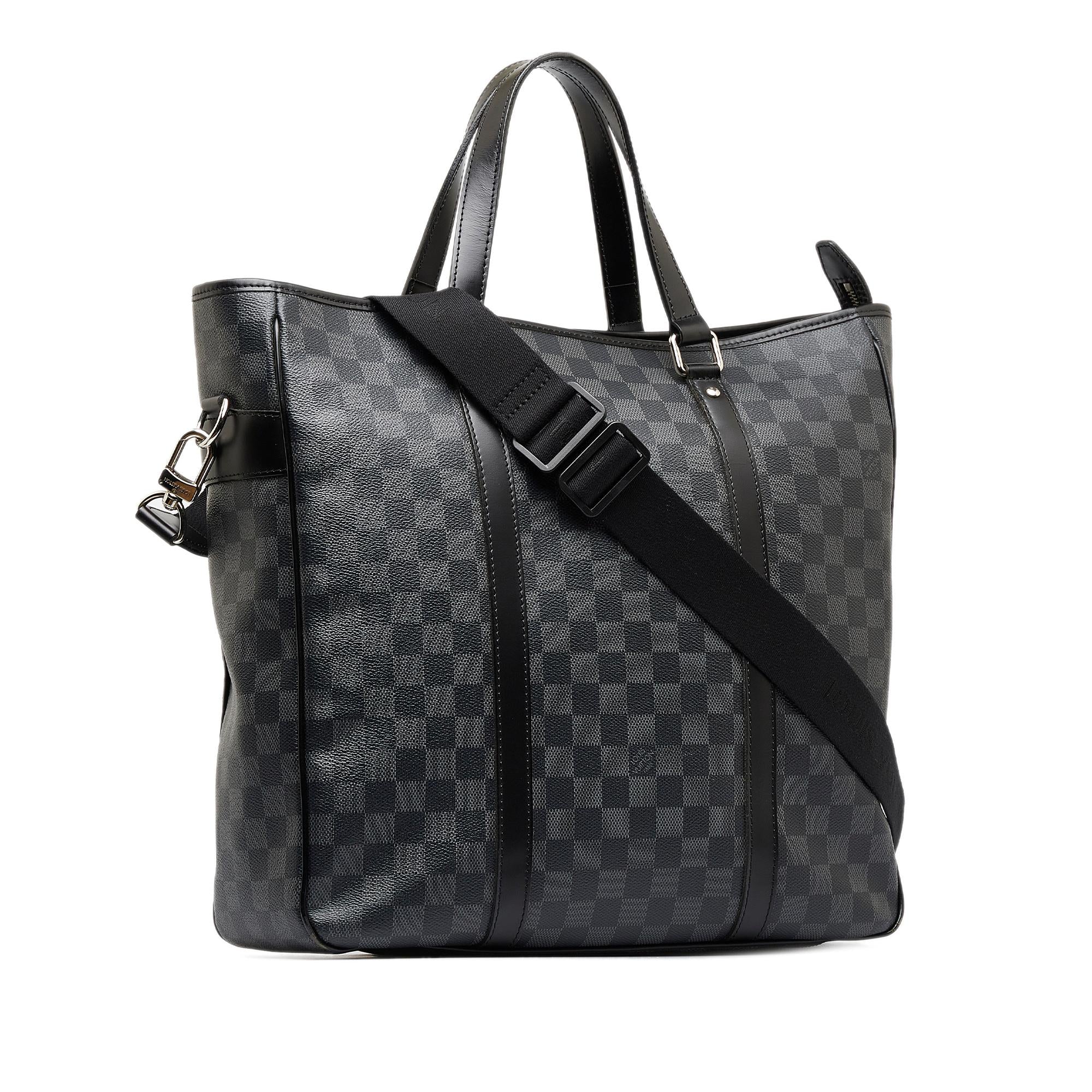 Louis Vuitton Damier Graphite Tadao PM (SHG-Ptb3QR)