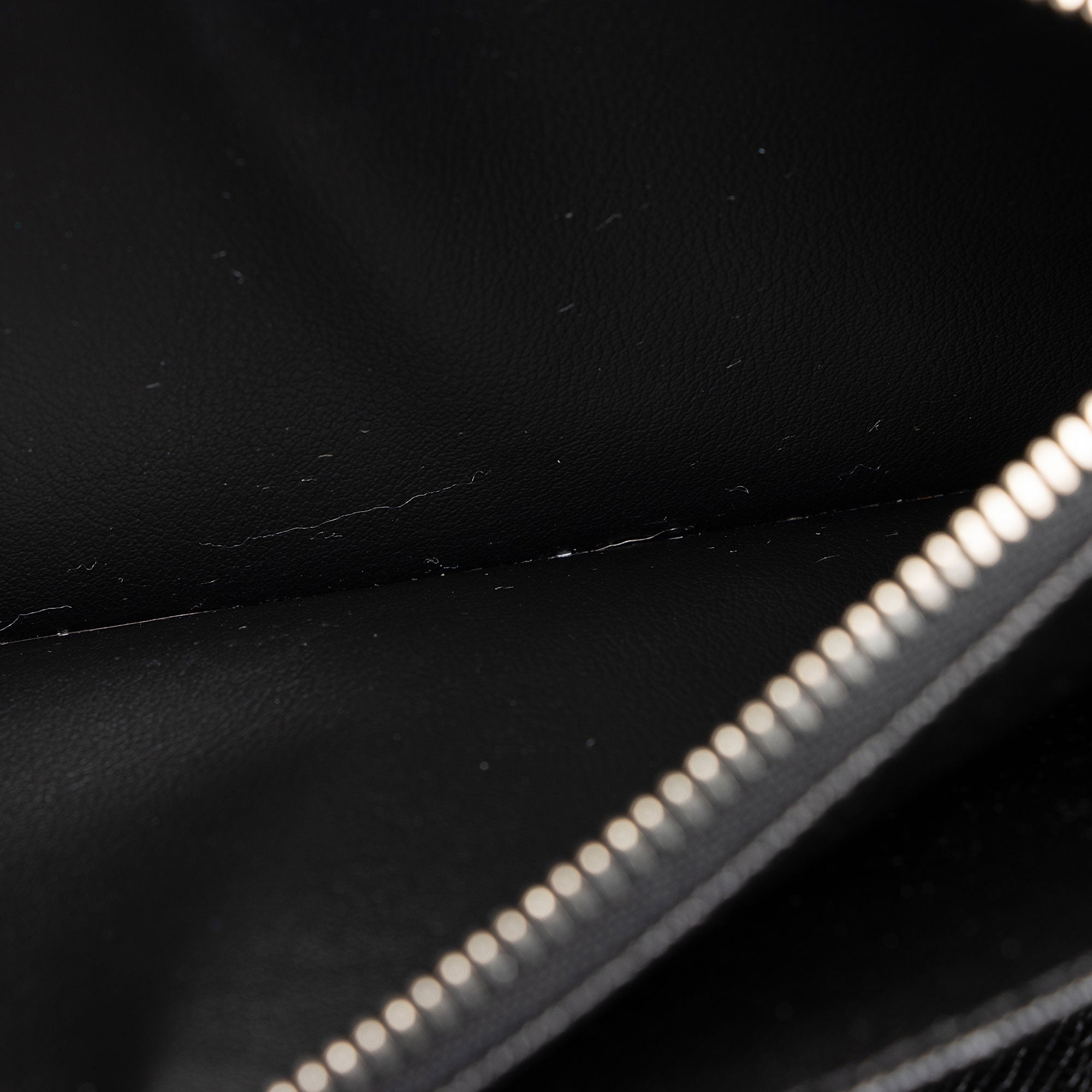 Louis Vuitton Damier Graphite Zippy Organizer Wallet (SHF-kISizs)