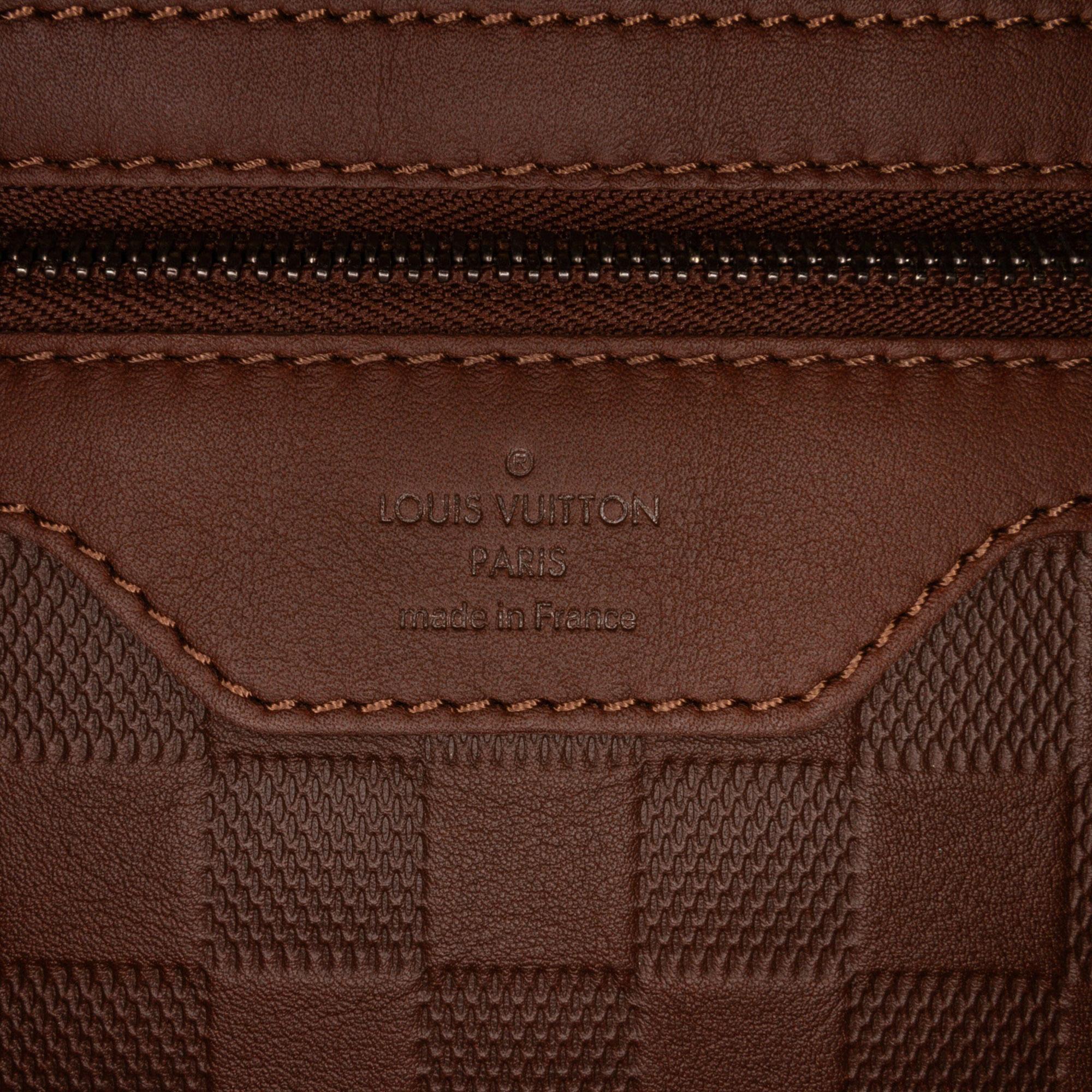 Louis Vuitton Damier Infini Calypso MM (SHG-XviTBh)