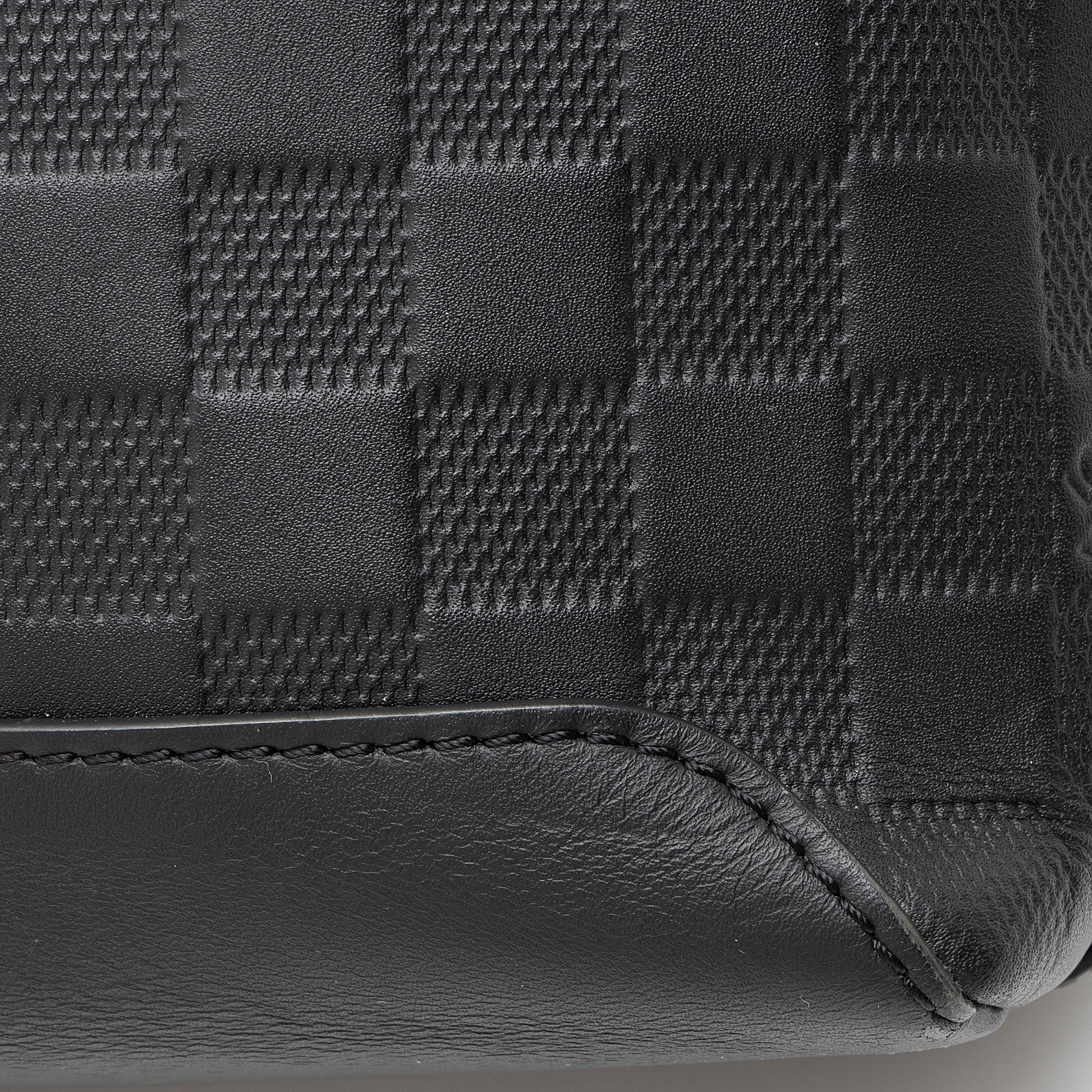 Louis Vuitton Damier Infini Discovery PM Messenger