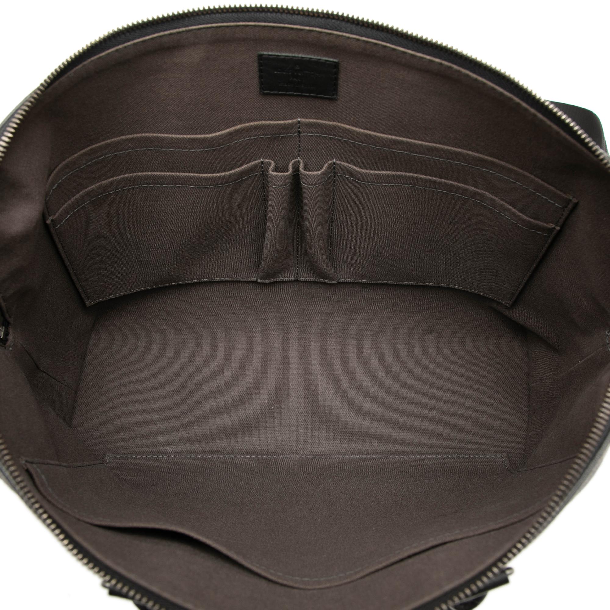 Louis Vuitton Damier Infini Porte Documents Jour