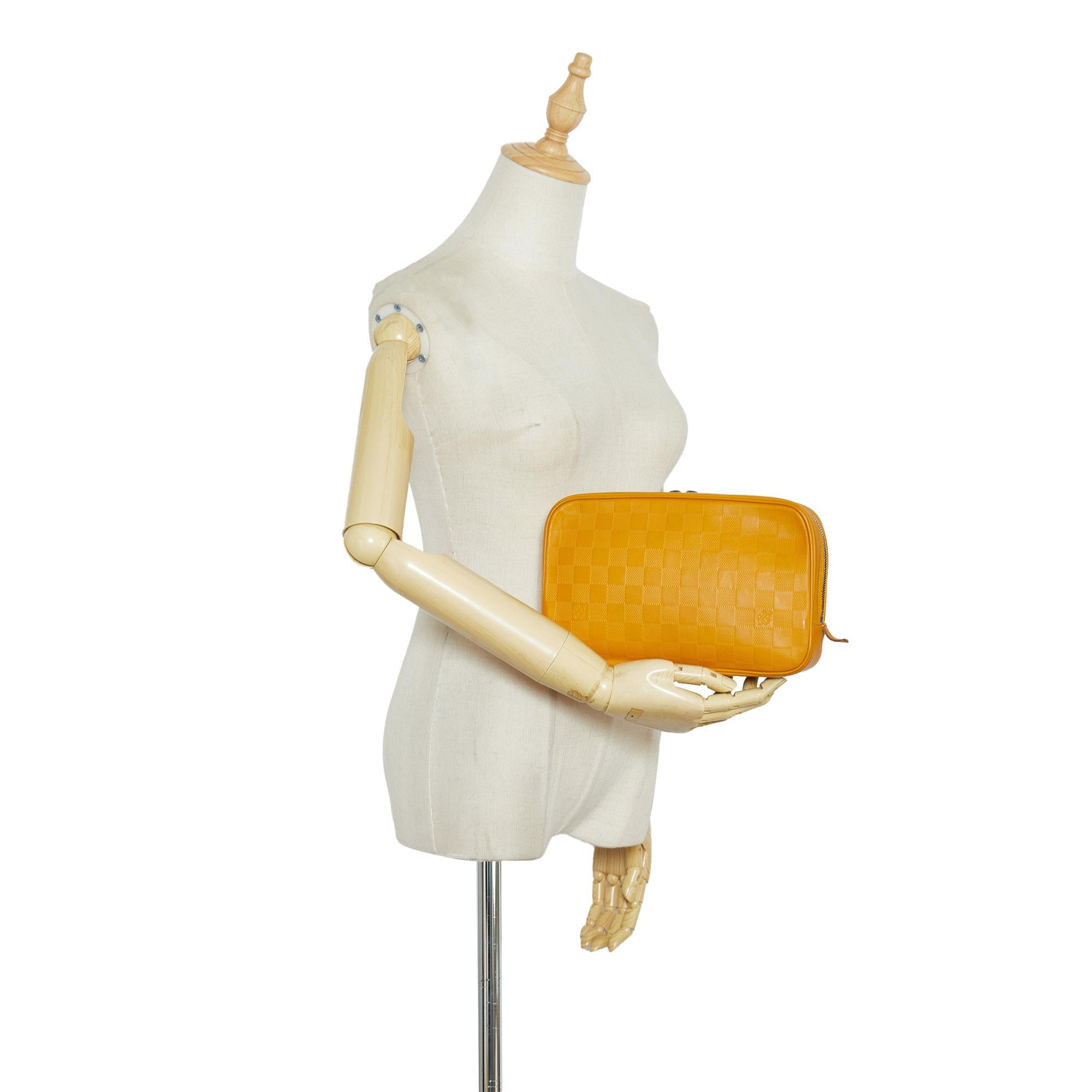 Louis Vuitton Damier Infini Toiletry Pouch (SHG-xMN2YT)