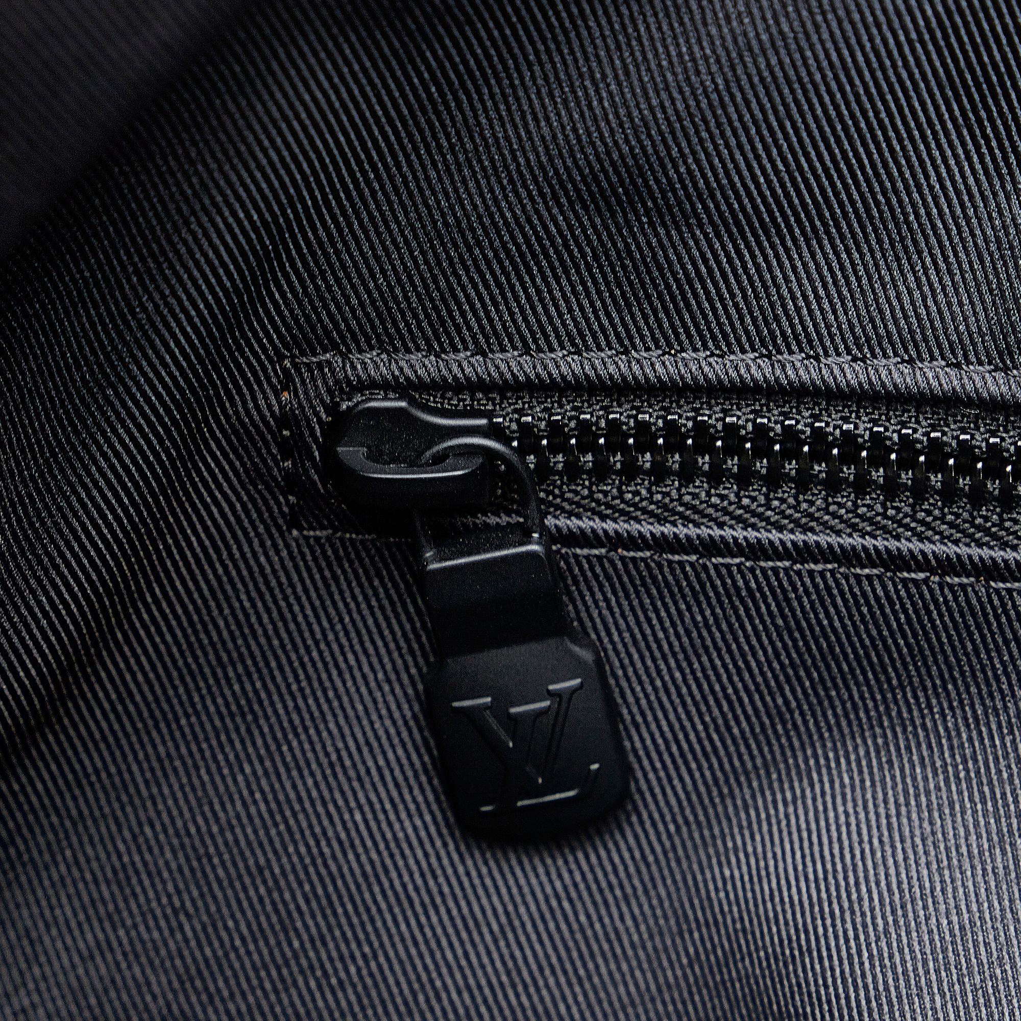 Louis Vuitton Dark Infinity Keepall Bandouliere 50 (SHG-8lQPkw)