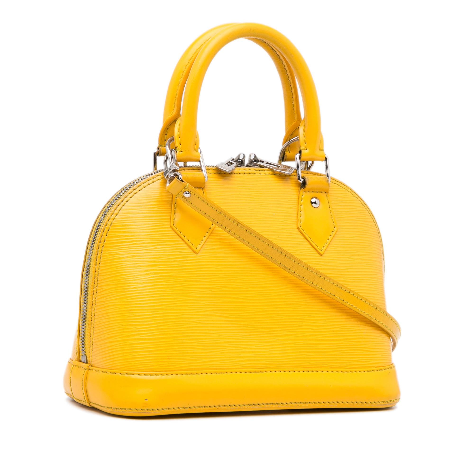 Louis Vuitton Epi Alma BB (SHG-BLzt4S)