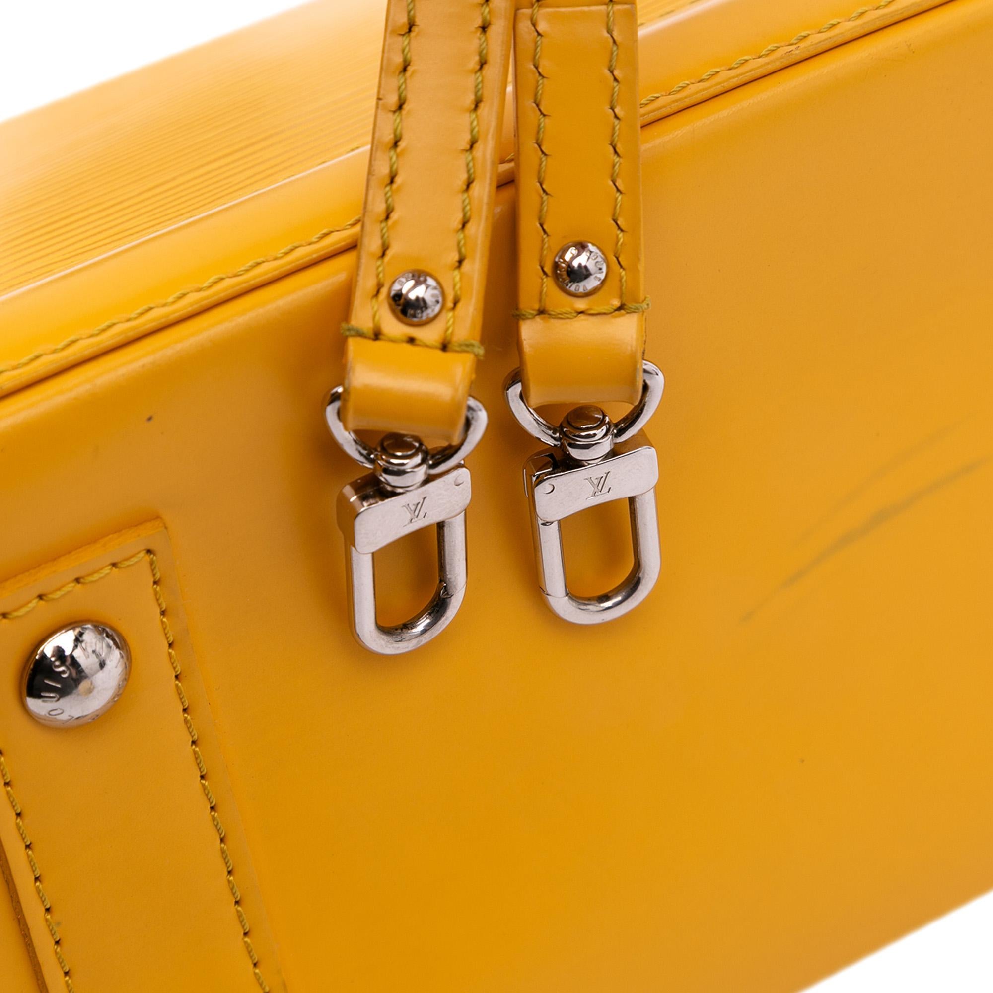 Louis Vuitton Epi Alma BB