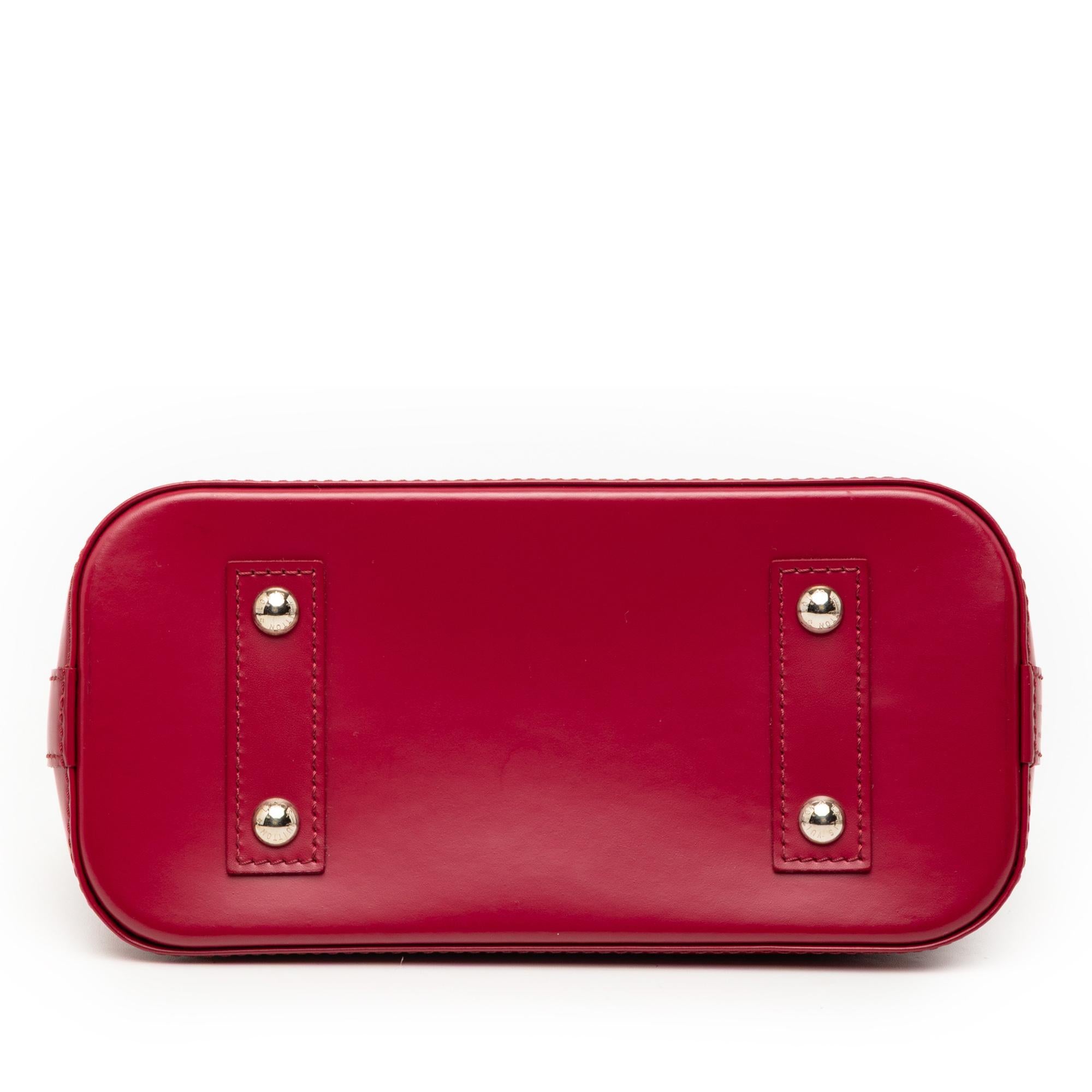 Louis Vuitton Epi Alma BB