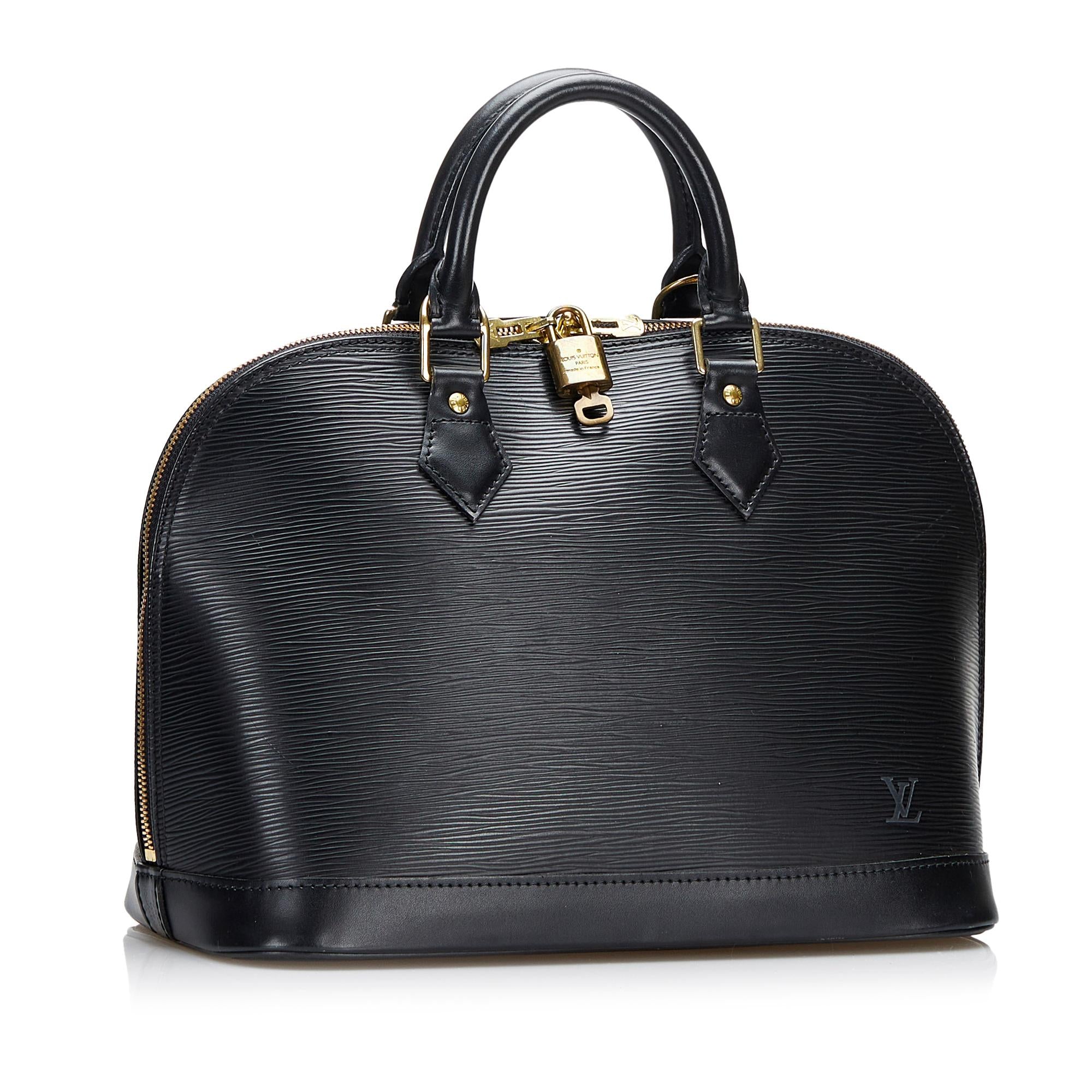 Louis Vuitton Epi Alma PM (SHG-NPi7Aa)