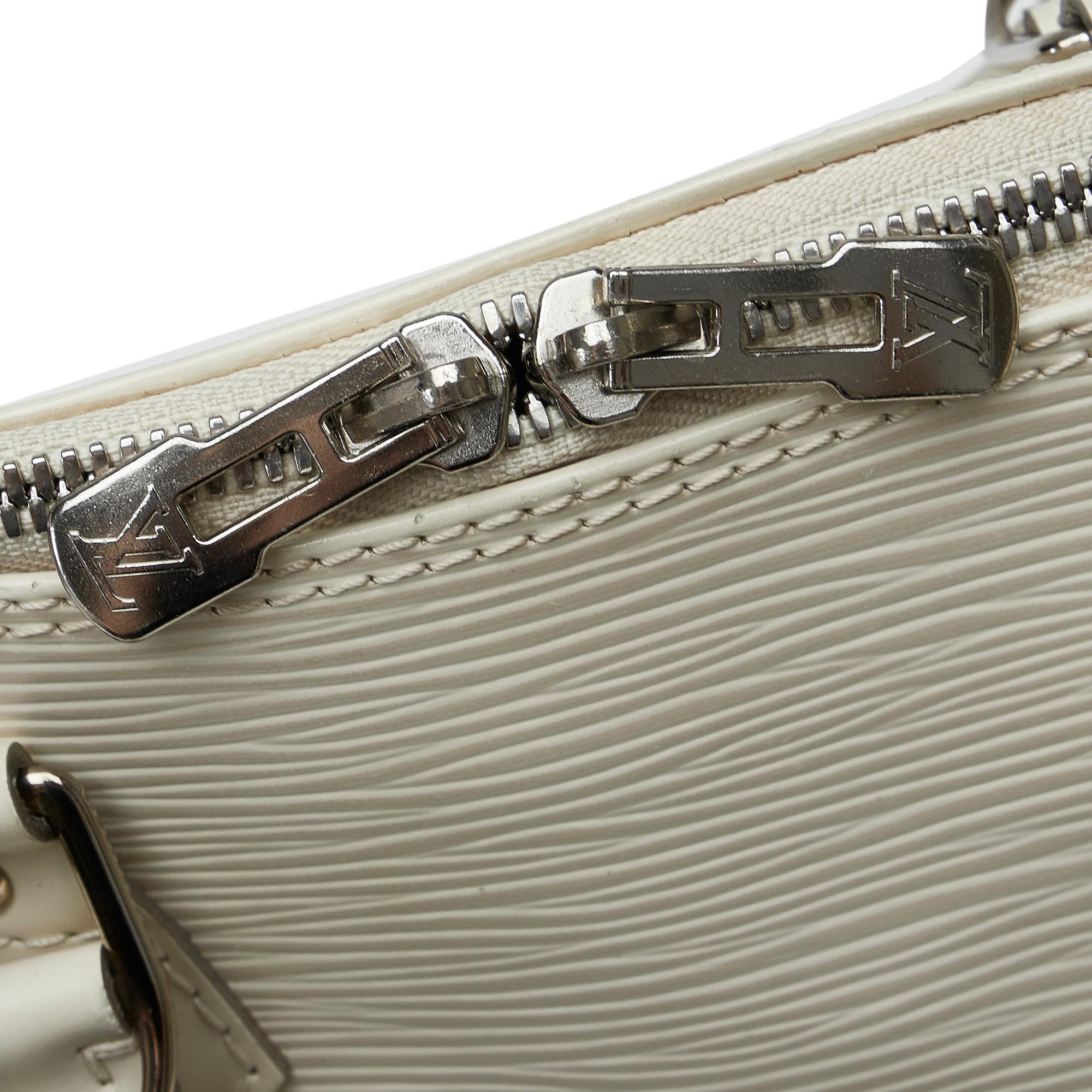 Louis Vuitton Epi Alma PM (SHG-RfnPhH)