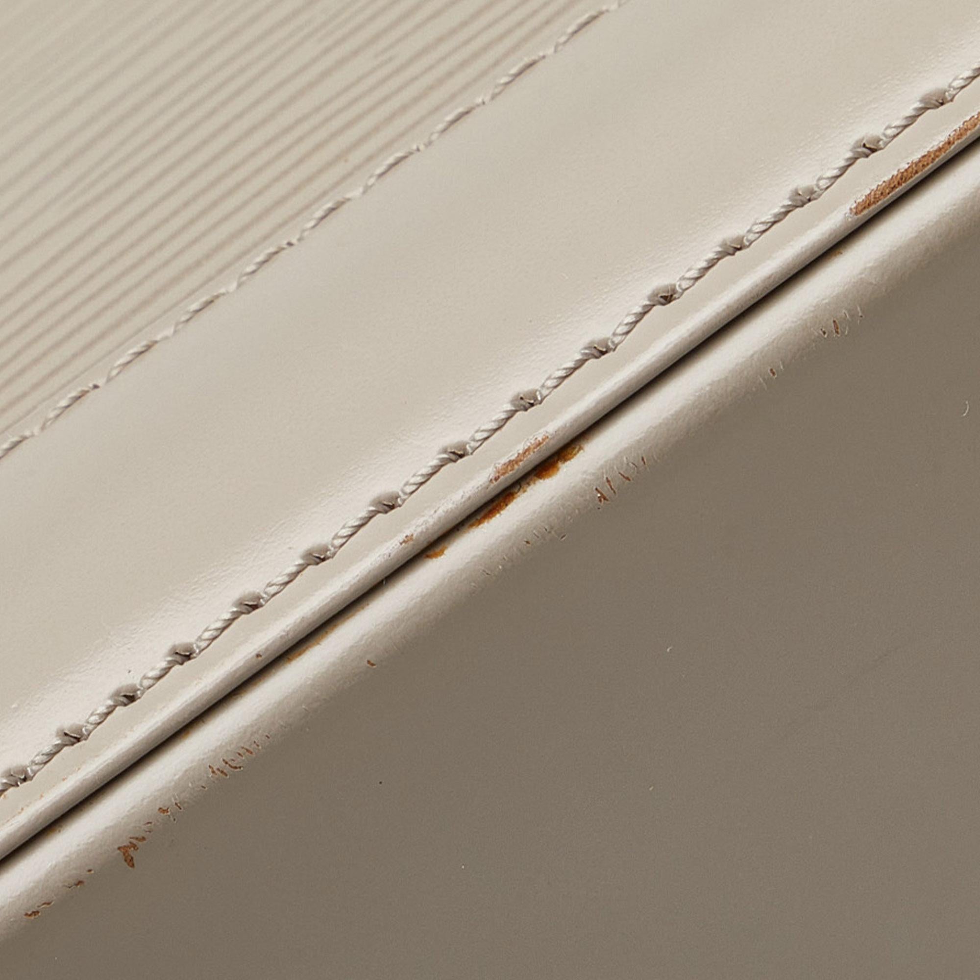 Louis Vuitton Epi Alma PM (SHG-RaOMX5)