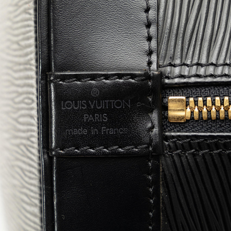 Louis Vuitton Epi Alma PM (SHG-CBfk3B)