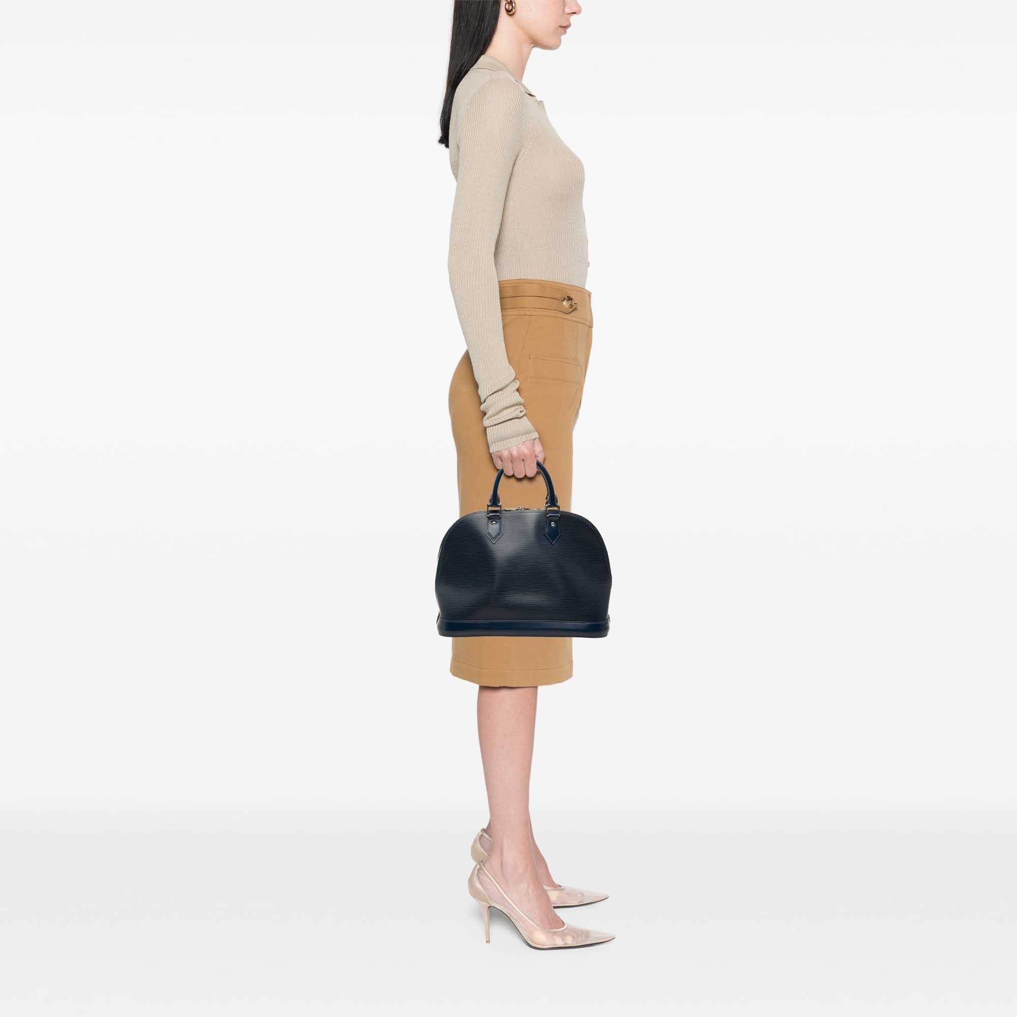 Louis Vuitton Epi Alma PM