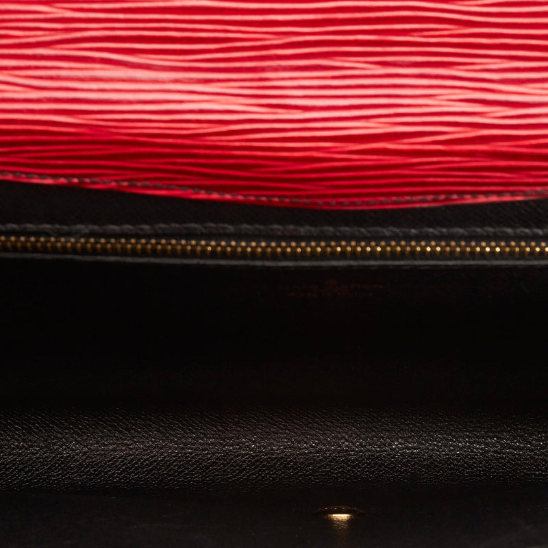 Louis Vuitton Epi Art Deco Clutch (SHG-27984) – LuxeDH