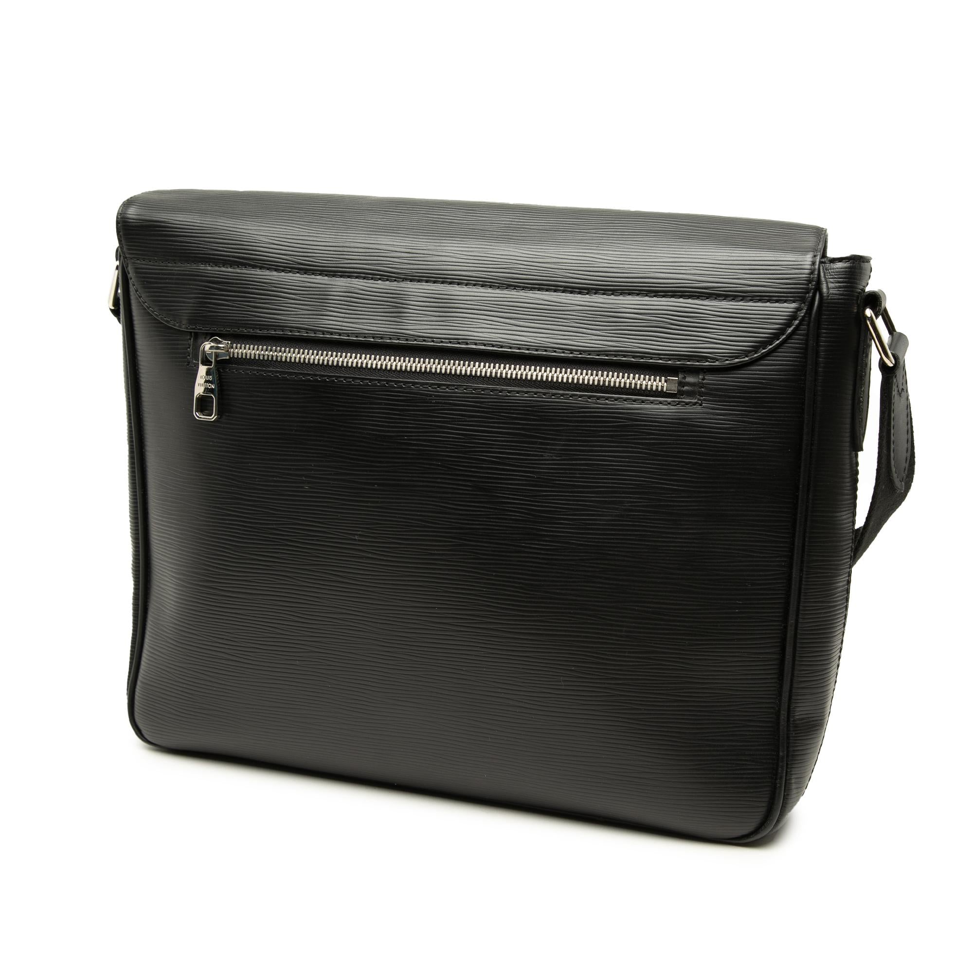 Louis Vuitton Epi Christopher Messenger