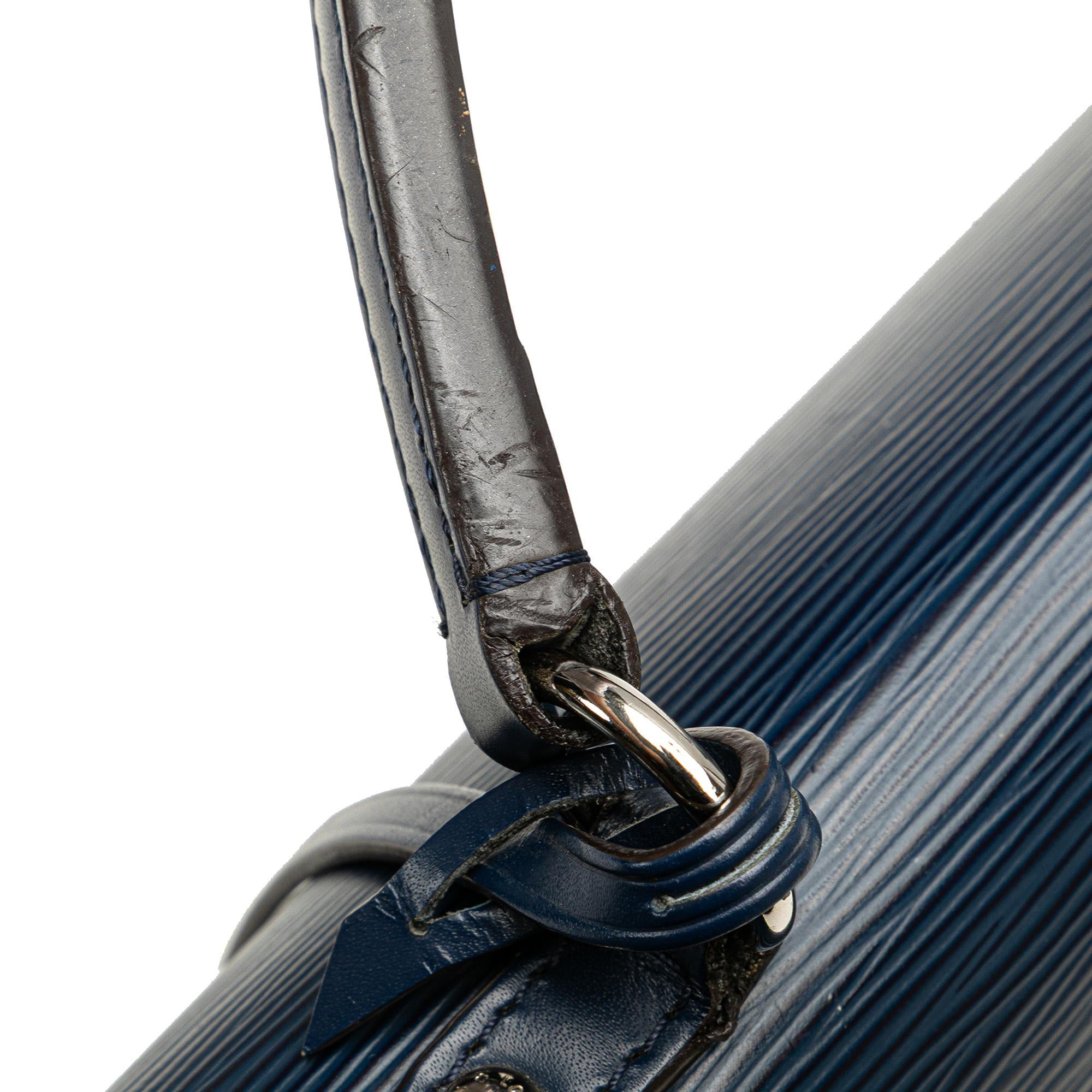 Louis Vuitton Epi Cluny MM