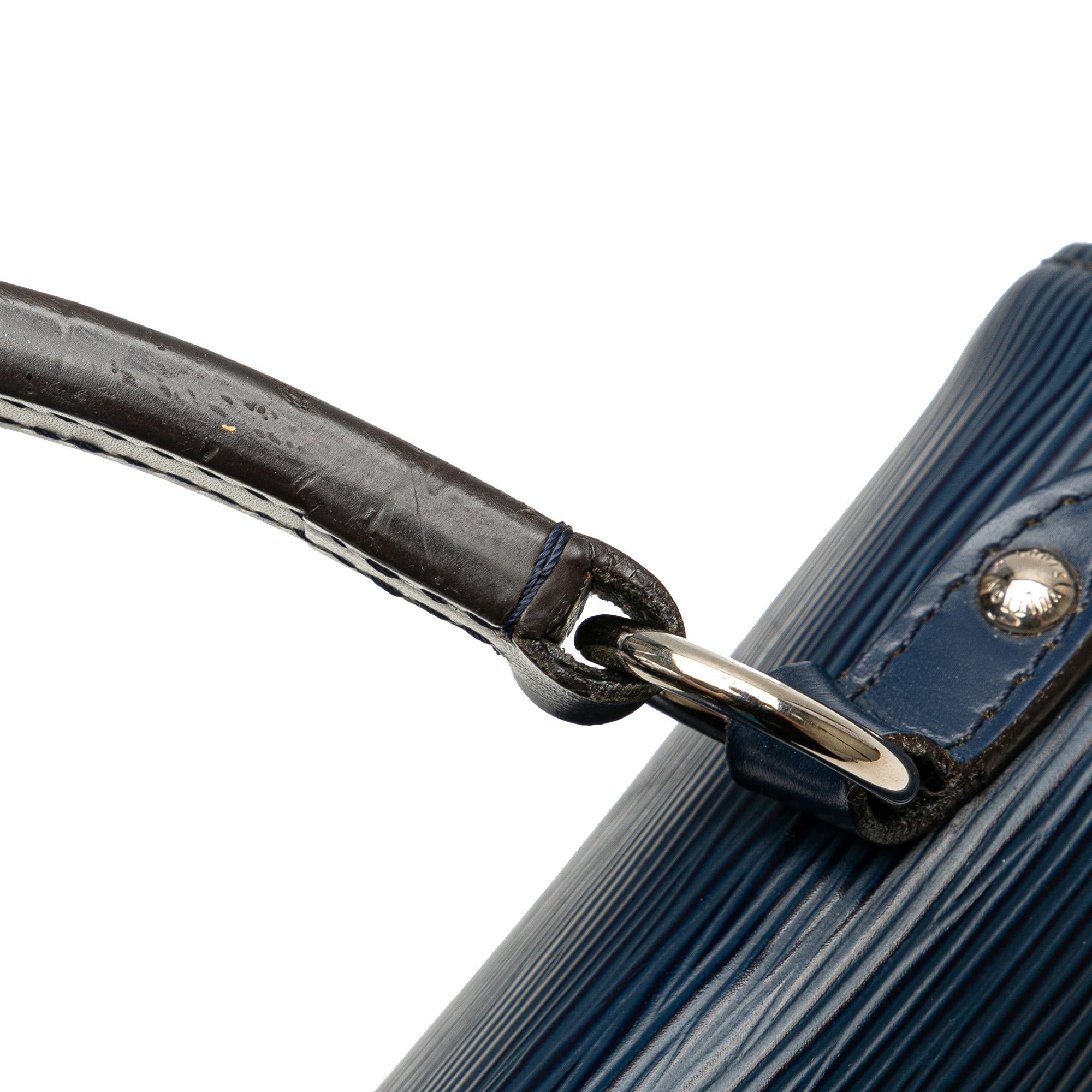 Louis Vuitton Epi Cluny MM
