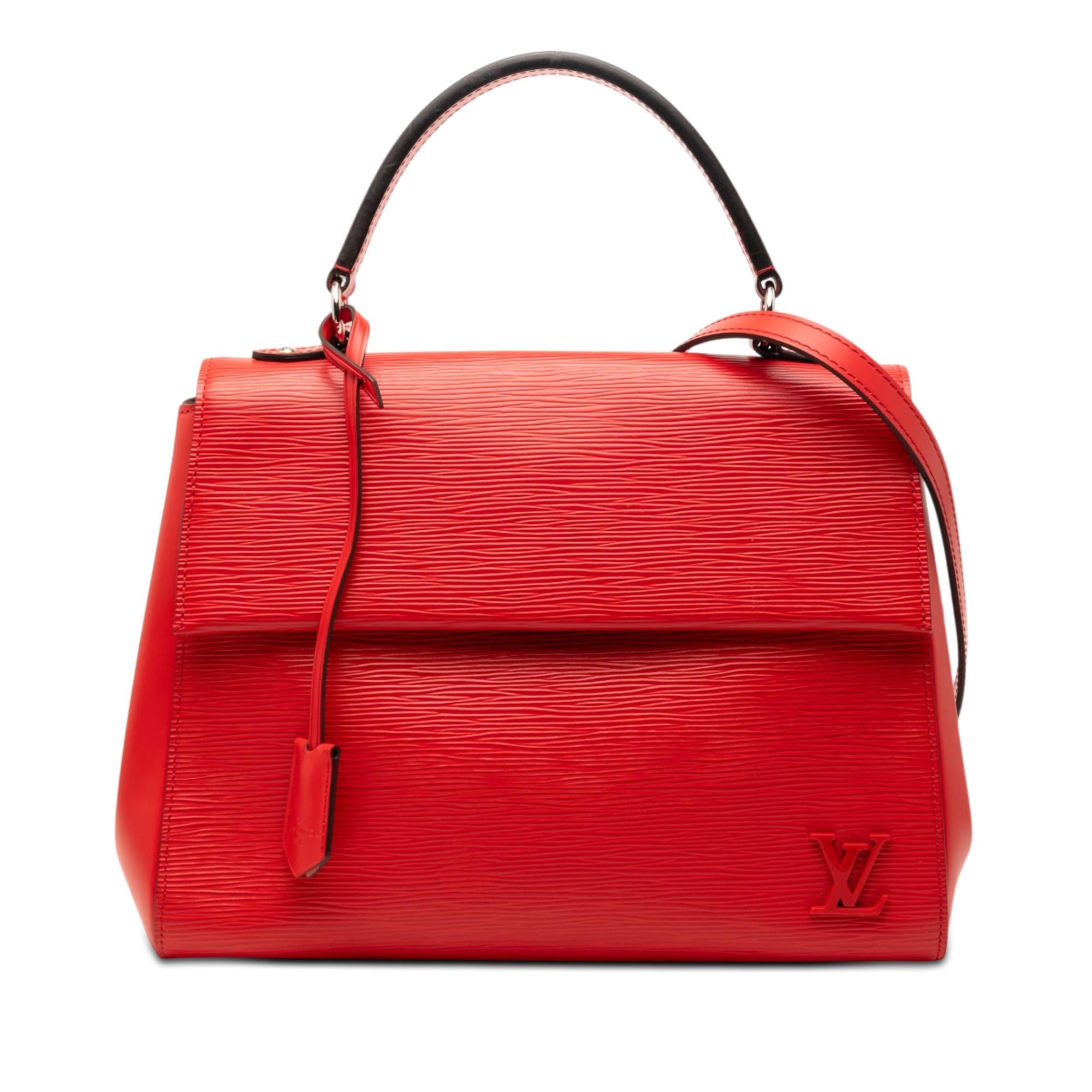 Louis Vuitton Epi Cluny MM