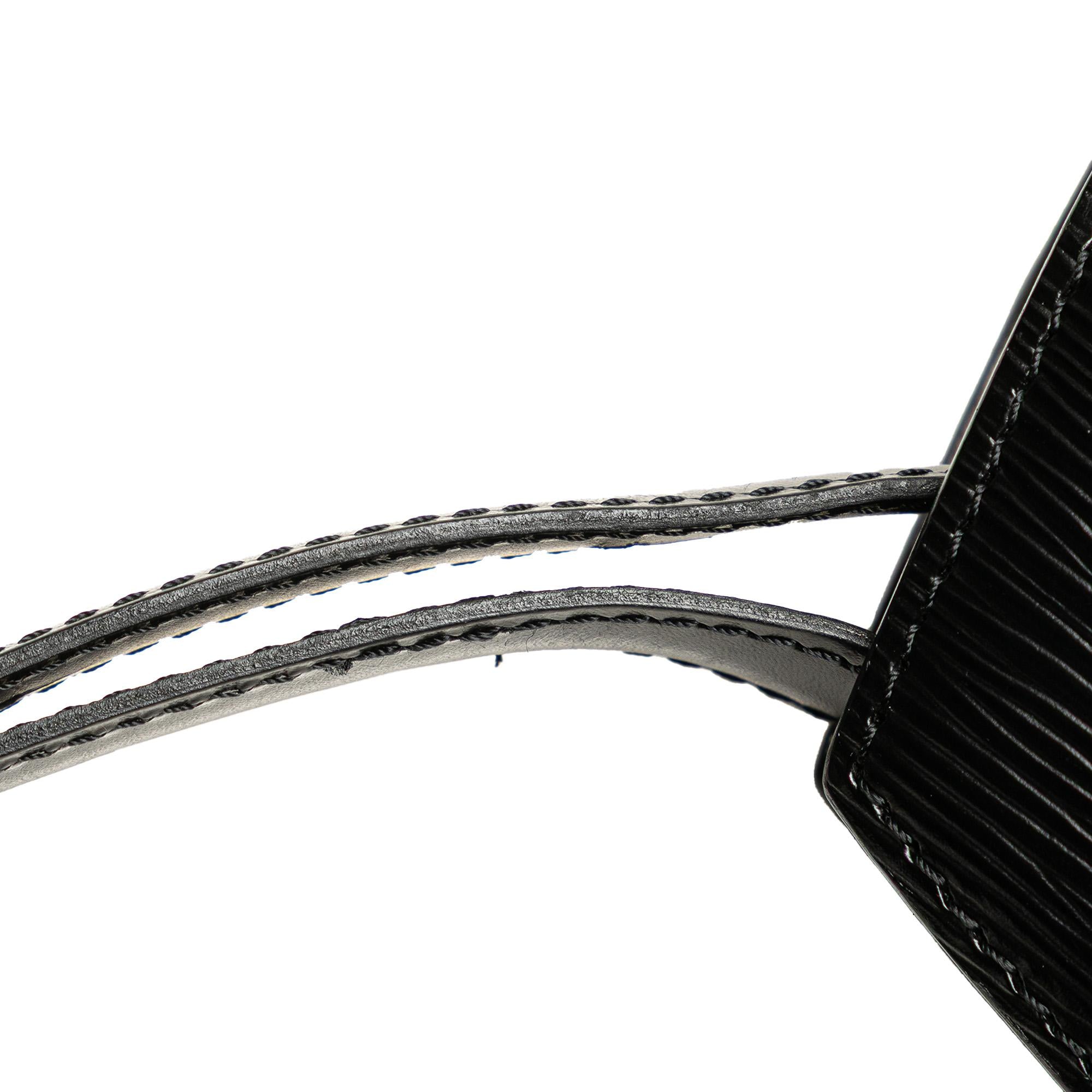 Louis Vuitton Epi Cluny