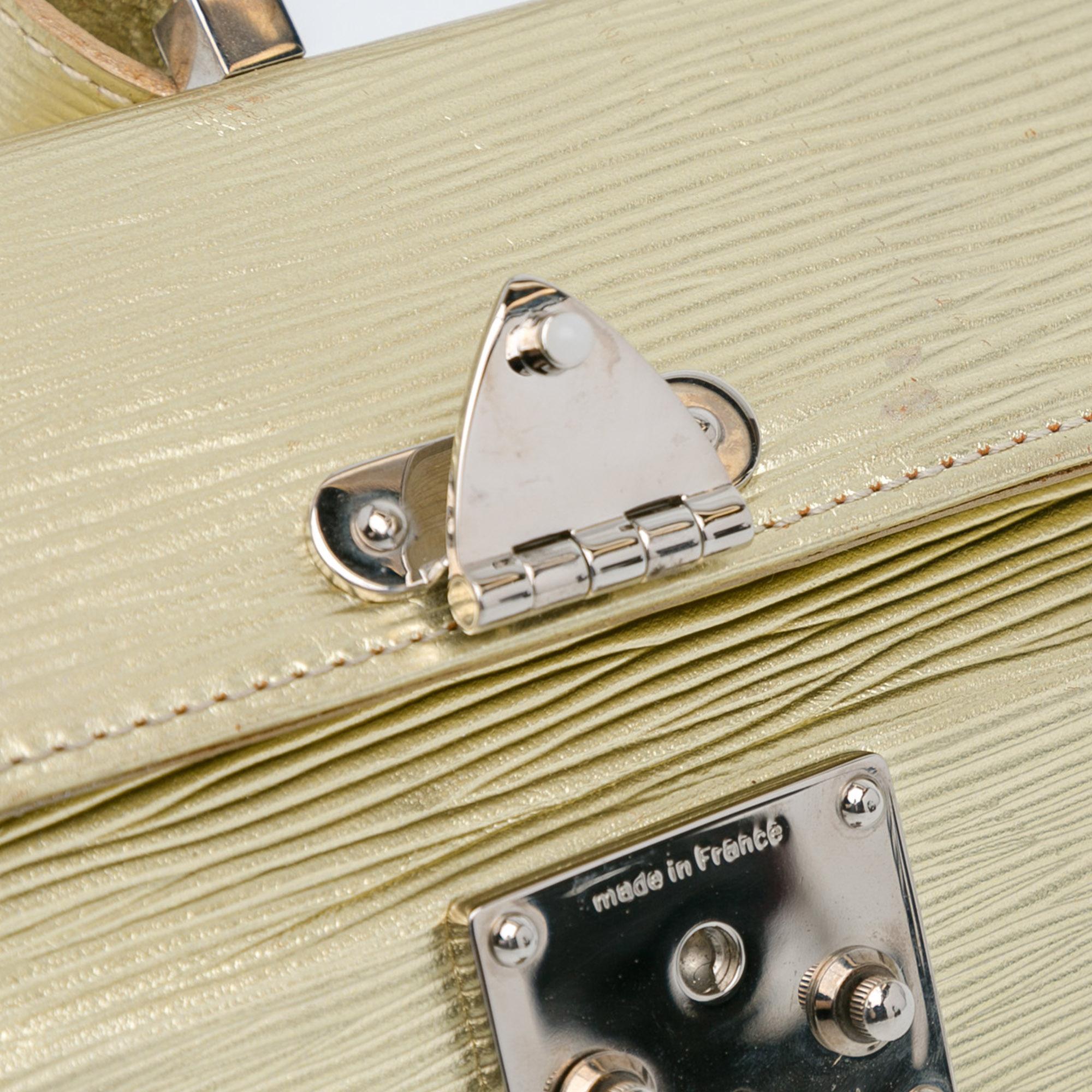 Louis Vuitton Epi Galaxia