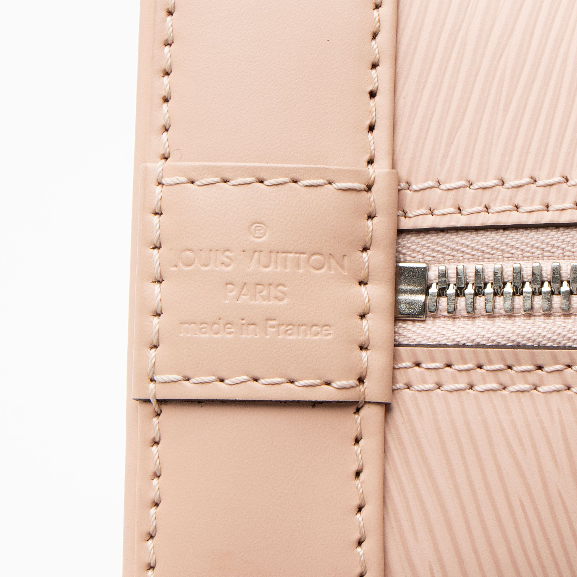 Louis Vuitton Epi Leather Alma PM Satchel (SHF-nAgTKF)