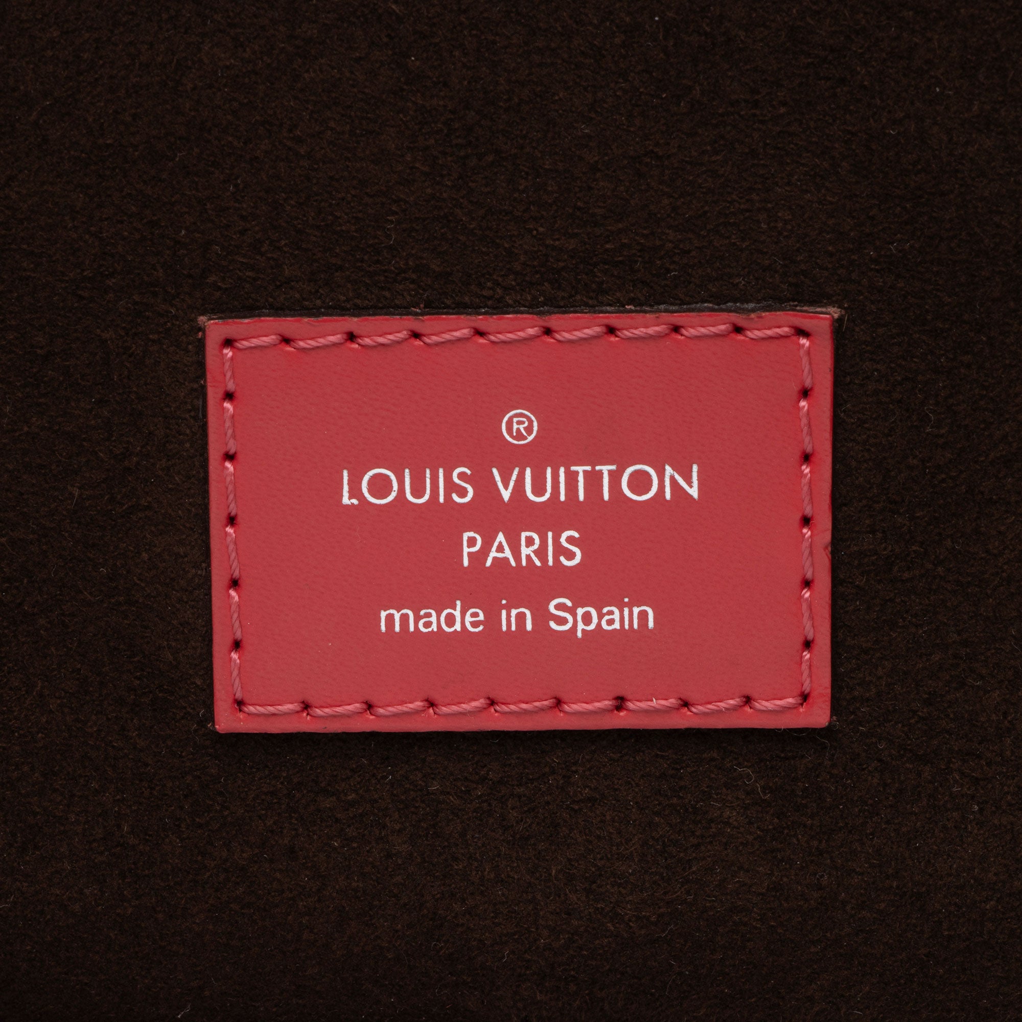 Louis Vuitton Epi Leather Cluny MM Satchel (SHF-0nGtw1)