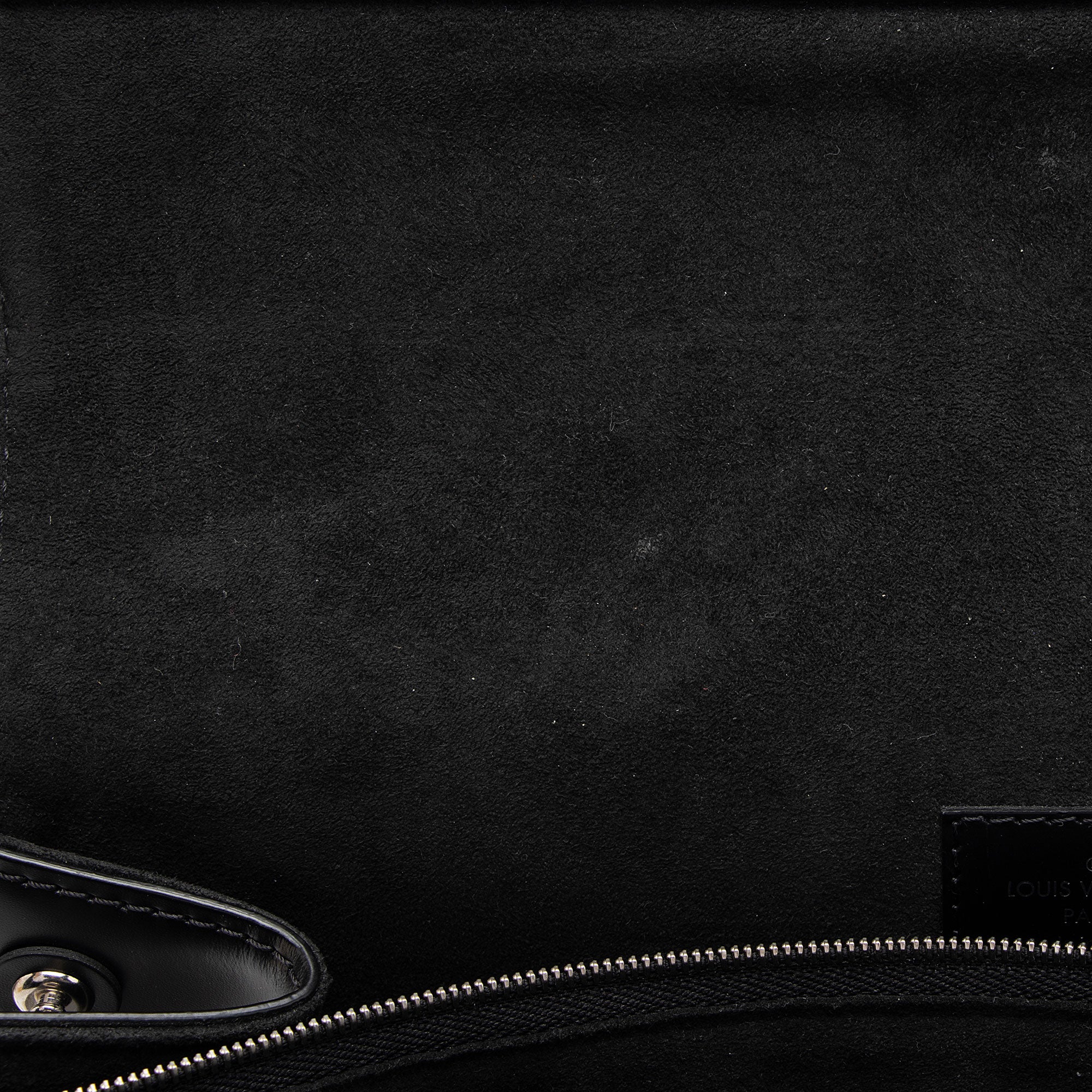 Louis Vuitton Epi Leather Cluny MM Satchel (SHF-deMCTk)
