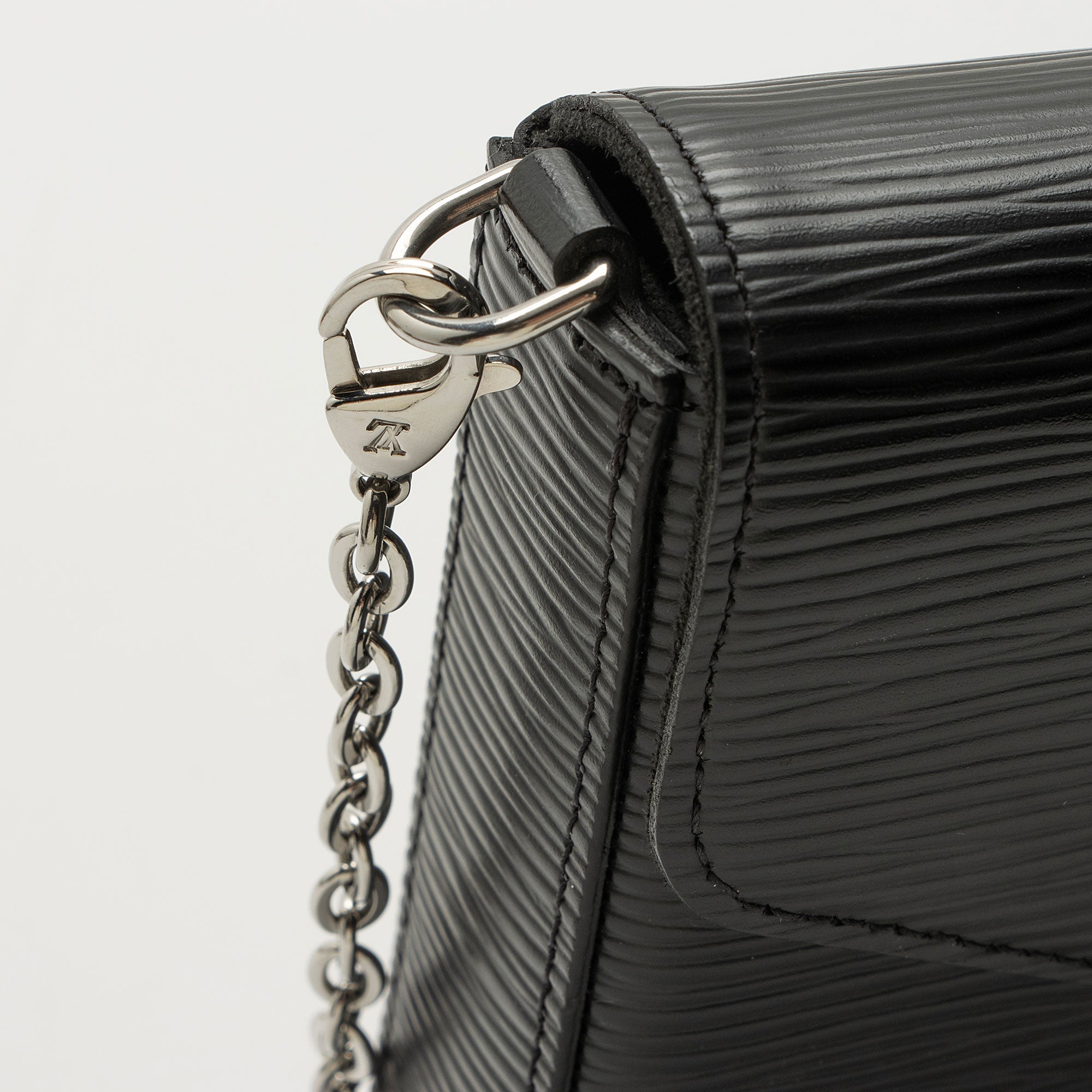 Louis Vuitton Epi Leather Felicie Pochette