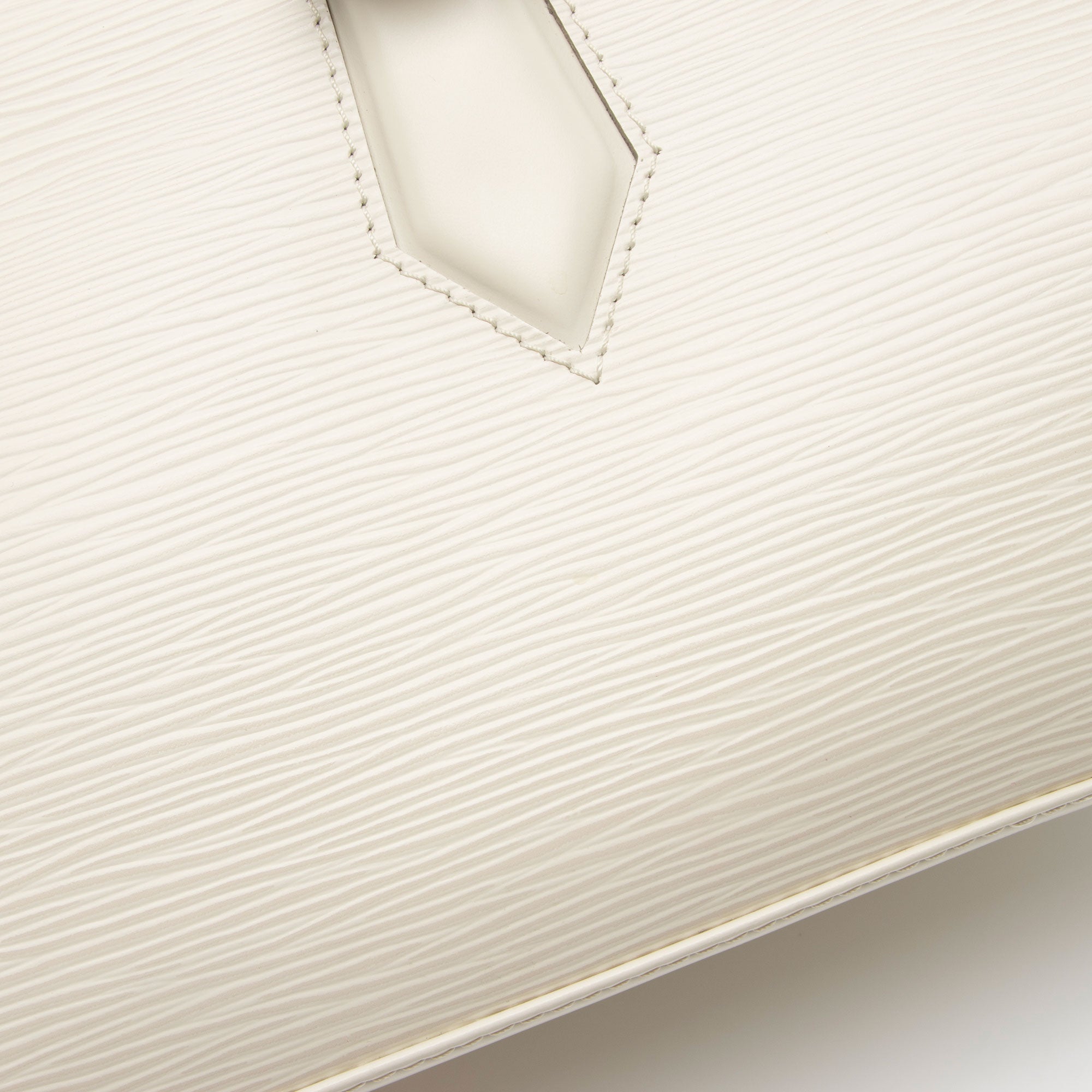 Louis Vuitton Epi Leather Jasmin Satchel (SHF-L30urV)
