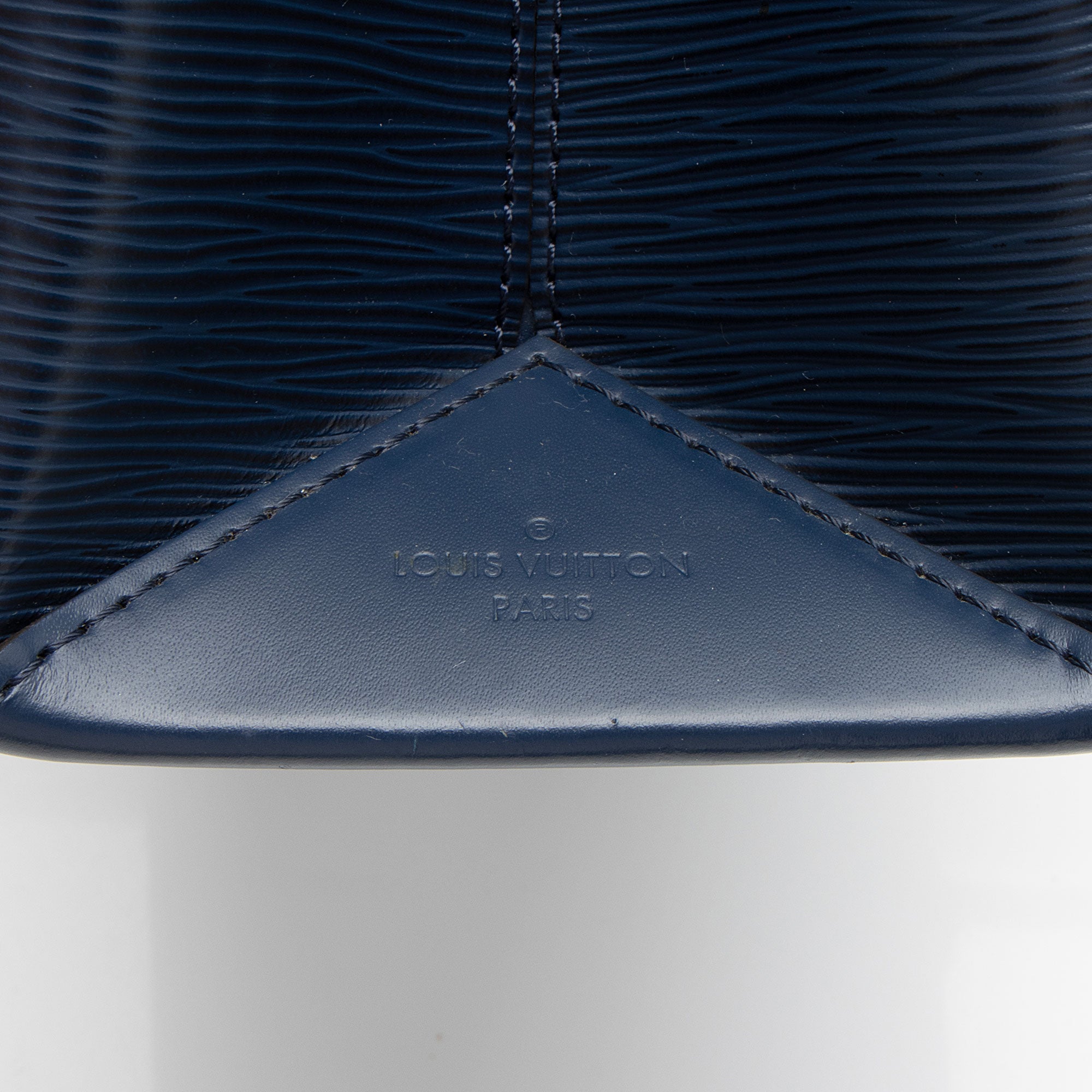 Louis Vuitton Epi Leather Kleber PM Tote (SHF-2hUF3o)