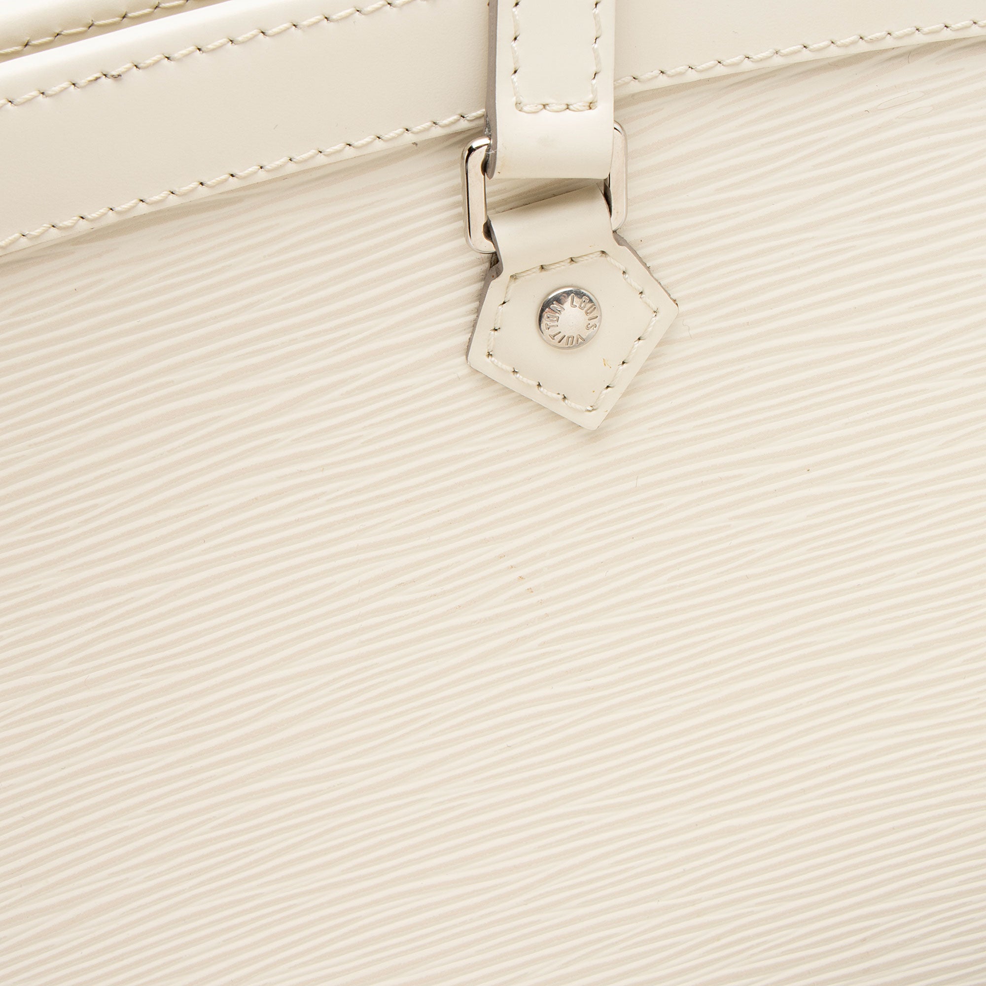 Louis Vuitton Epi Leather Madeleine GM Tote (SHF-4a0SKb)