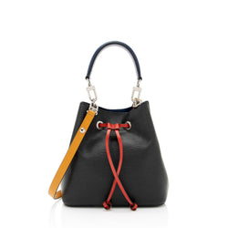 Louis Vuitton, Bags, Authentic Louis Vuitton Neo Noe In Noir