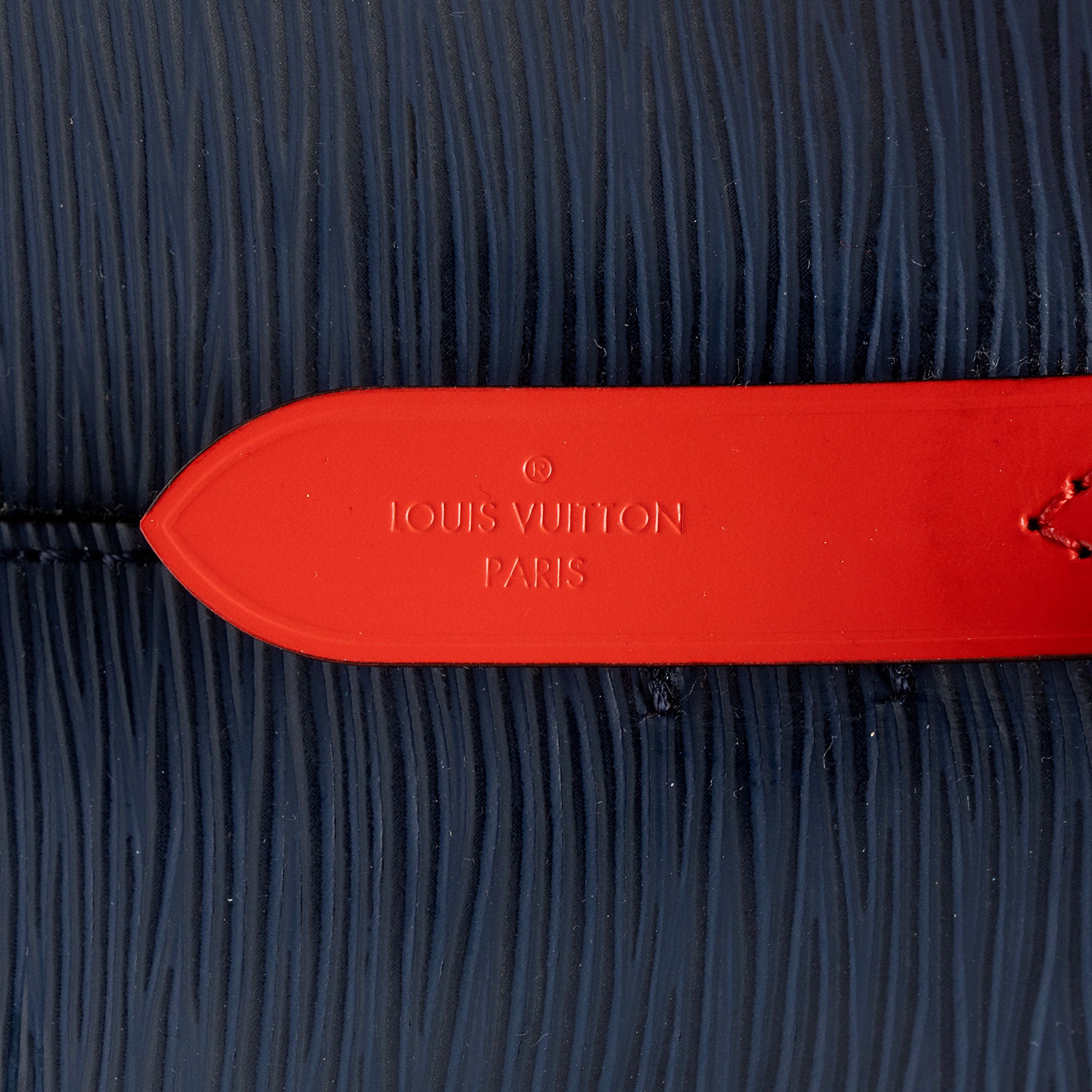 Louis Vuitton Epi Leather Neonoe Shoulder Bag