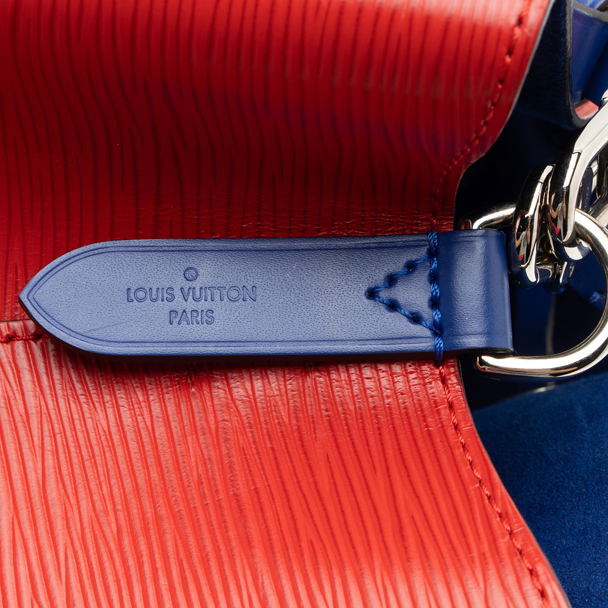Louis Vuitton Epi Leather Neonoe Shoulder Bag