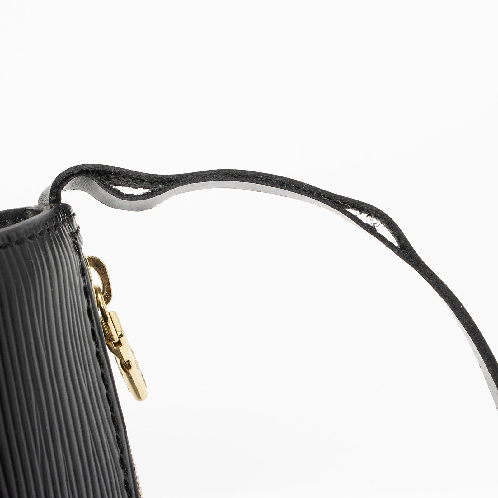 Louis Vuitton Epi Leather Round Pochette (SHF-9AGMrJ) – LuxeDH