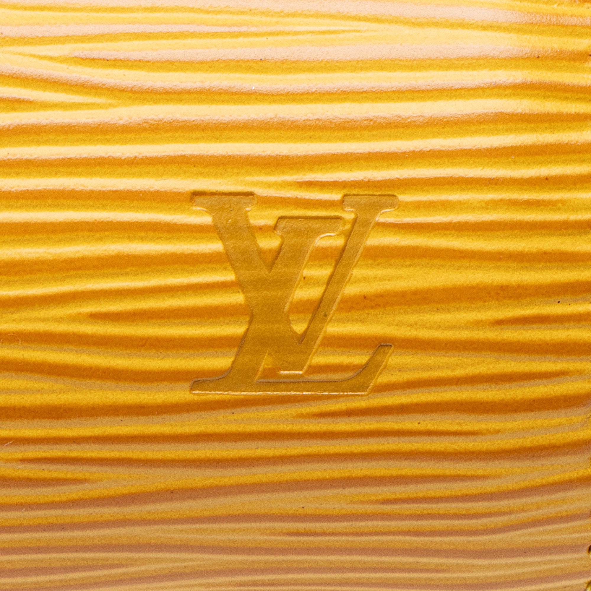 Louis Vuitton Epi Leather Round Pochette